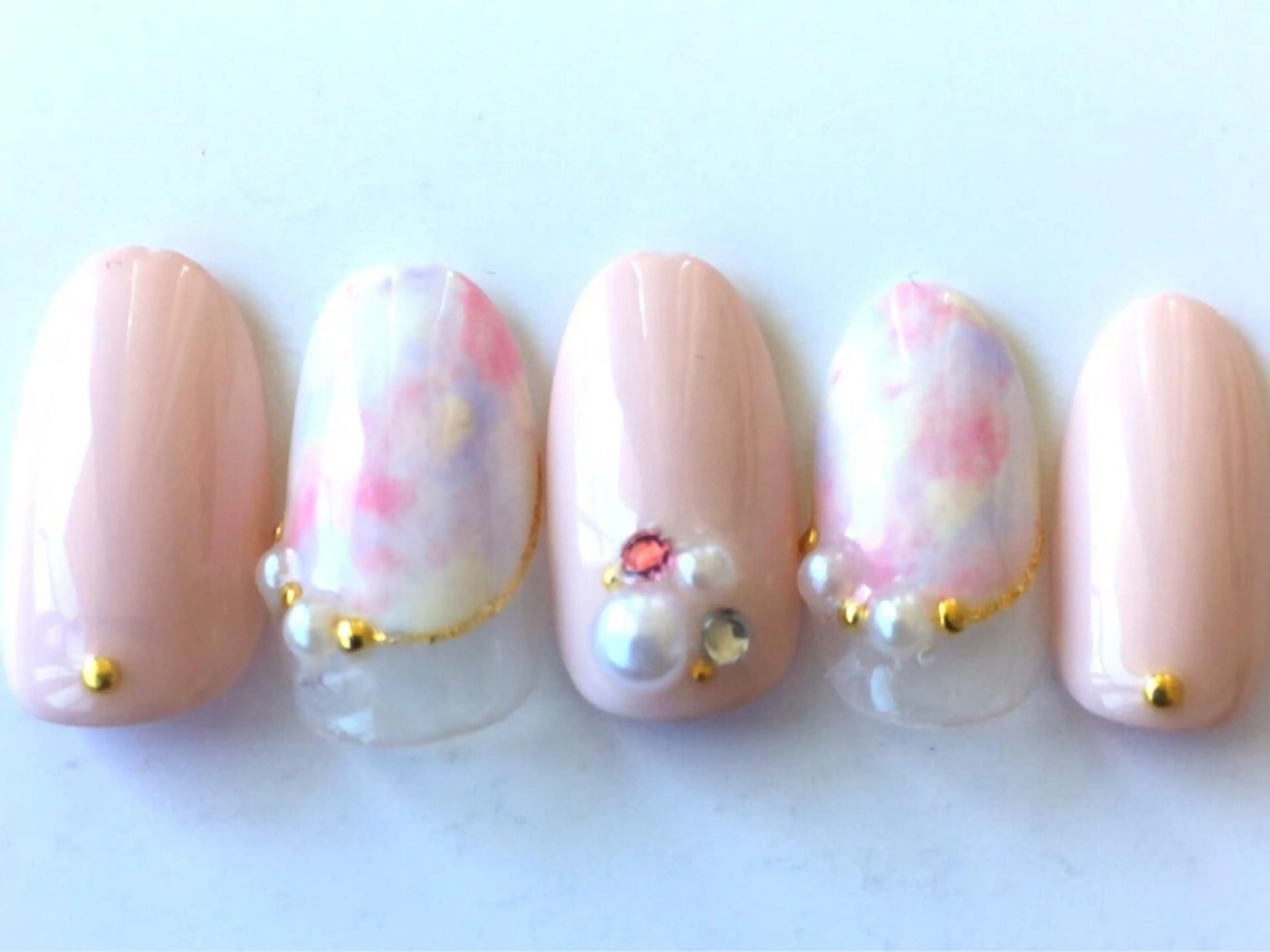 ネイル 💗🪽Tiary Nail🪽💗のネイルデザイン