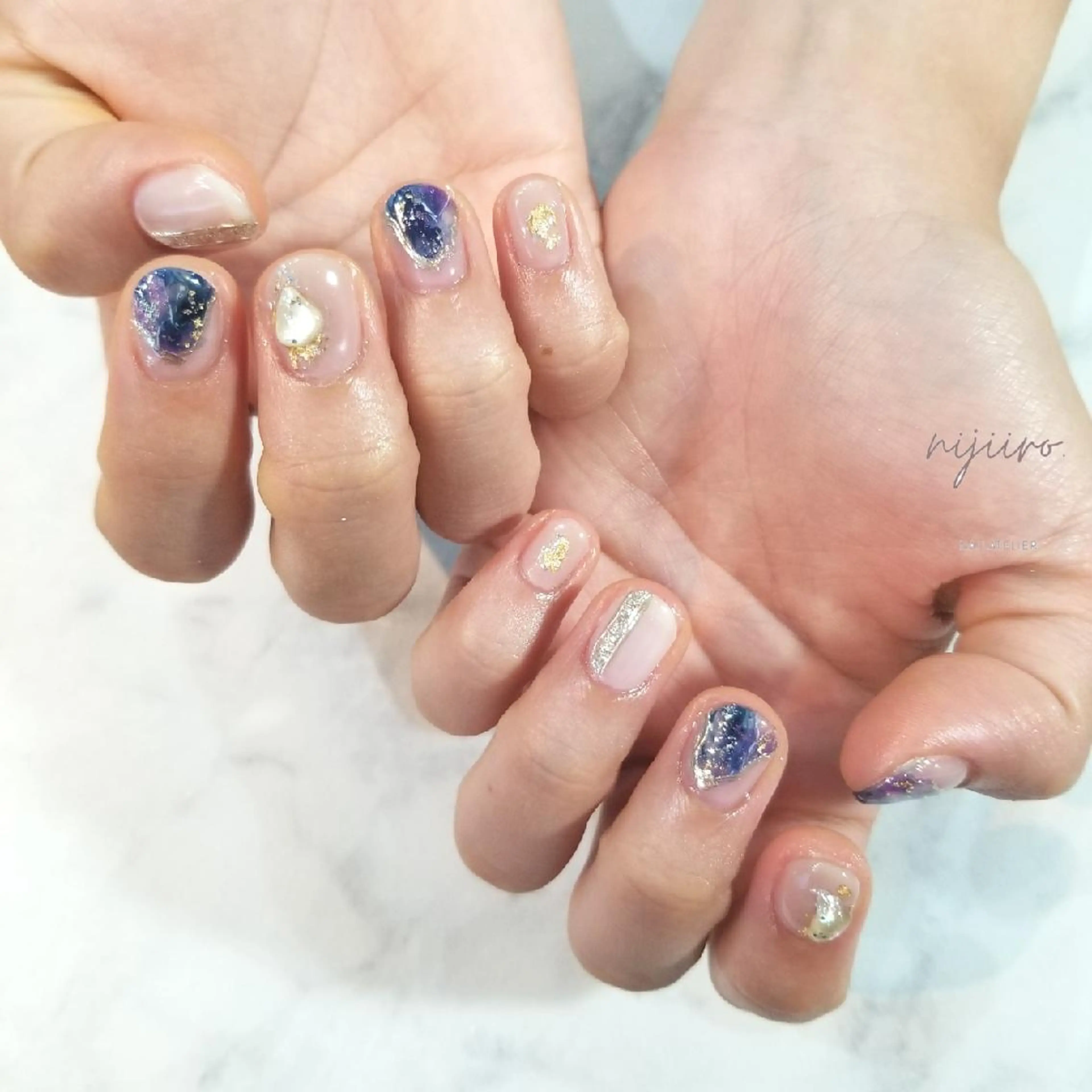 ネイル ハンドネイル nailatelier nijiiro.所属・nijiiro🌈 サトウのネイルデザイン