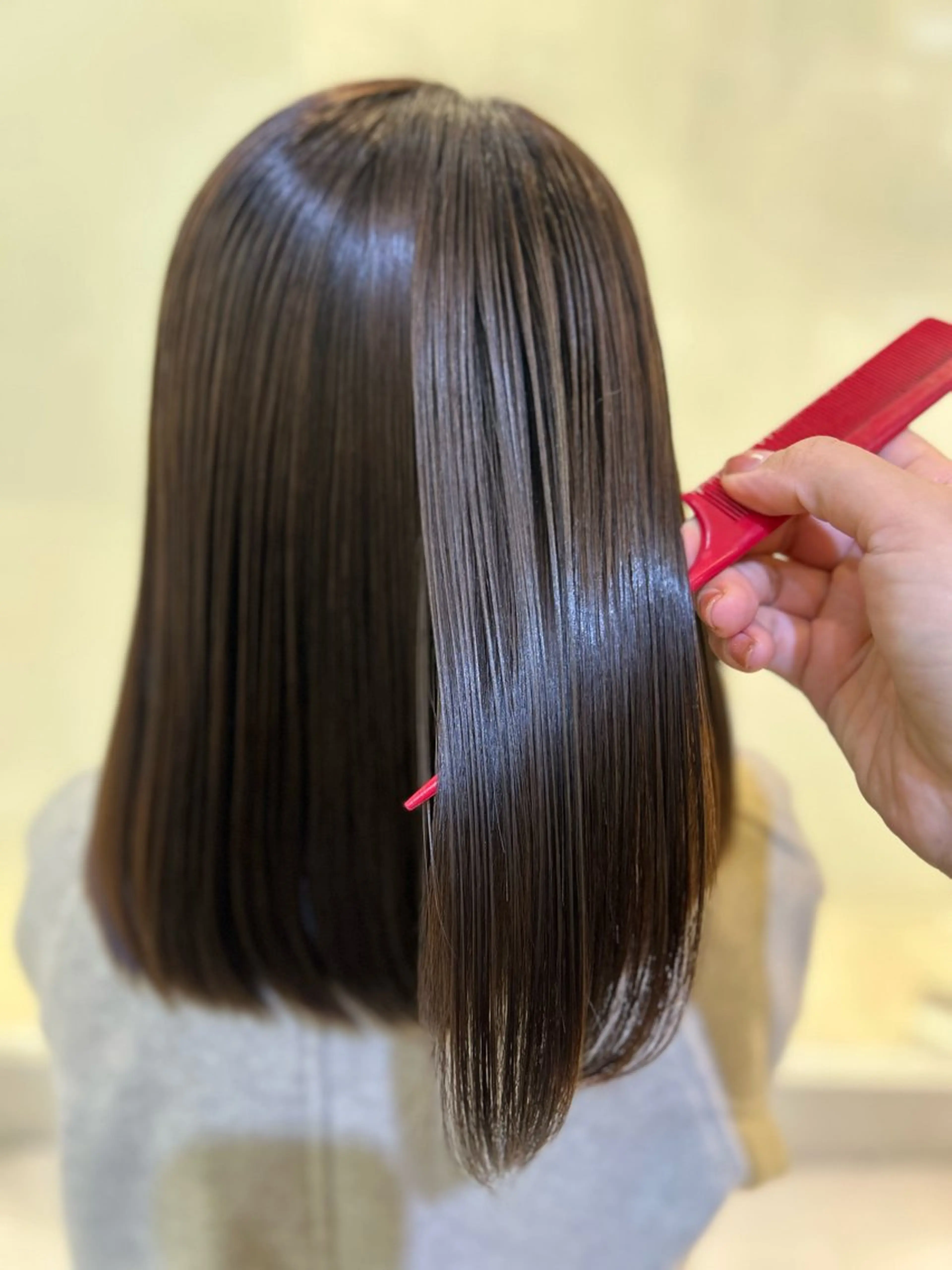 ミディアム カット トリートメント 艶質改善/縮毛矯正 ササキナツミのヘアスタイル