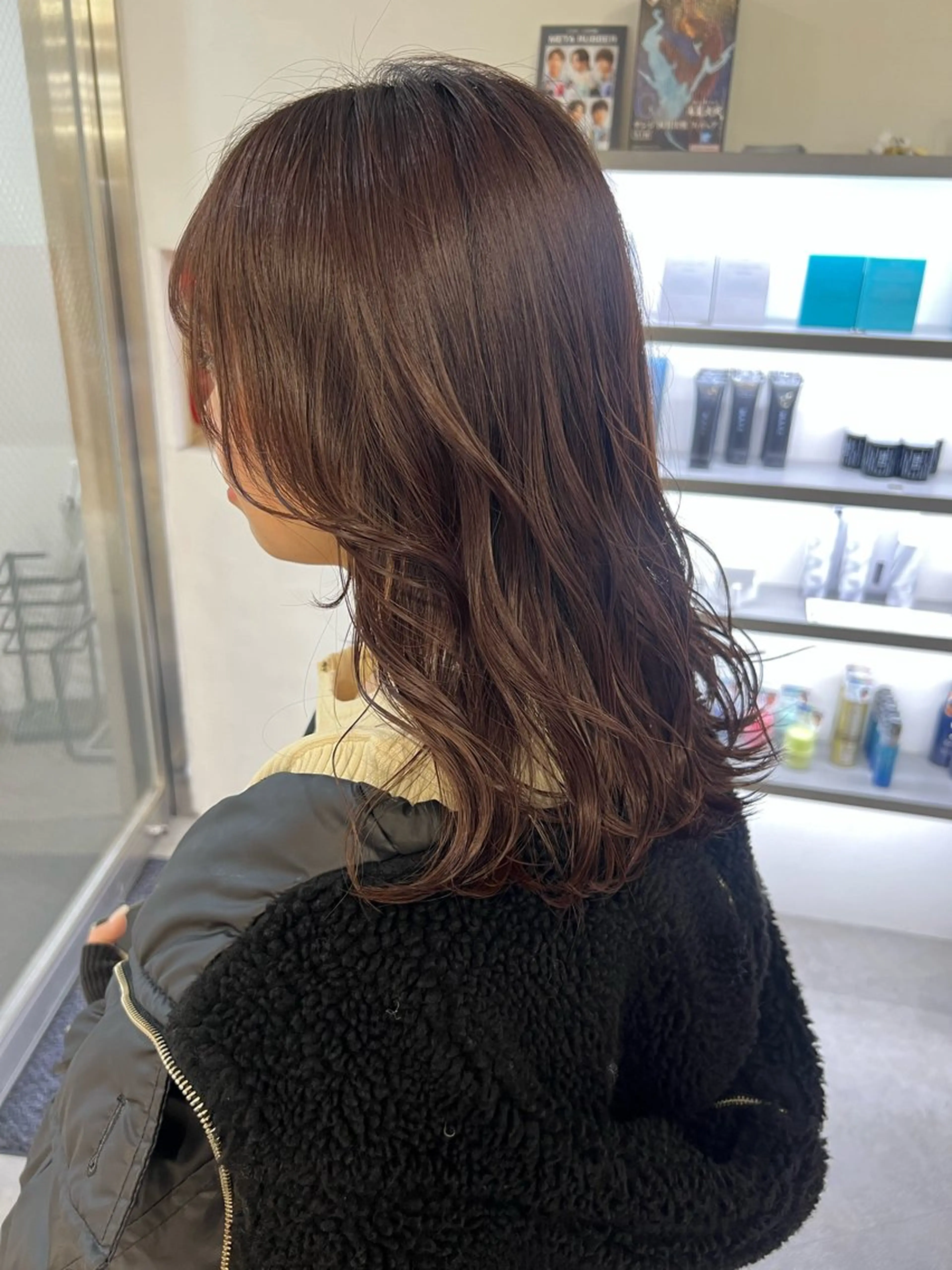 セミロング カラー パーマ レイヤーカット ショートヘア原宿 fifth コシのヘアスタイル