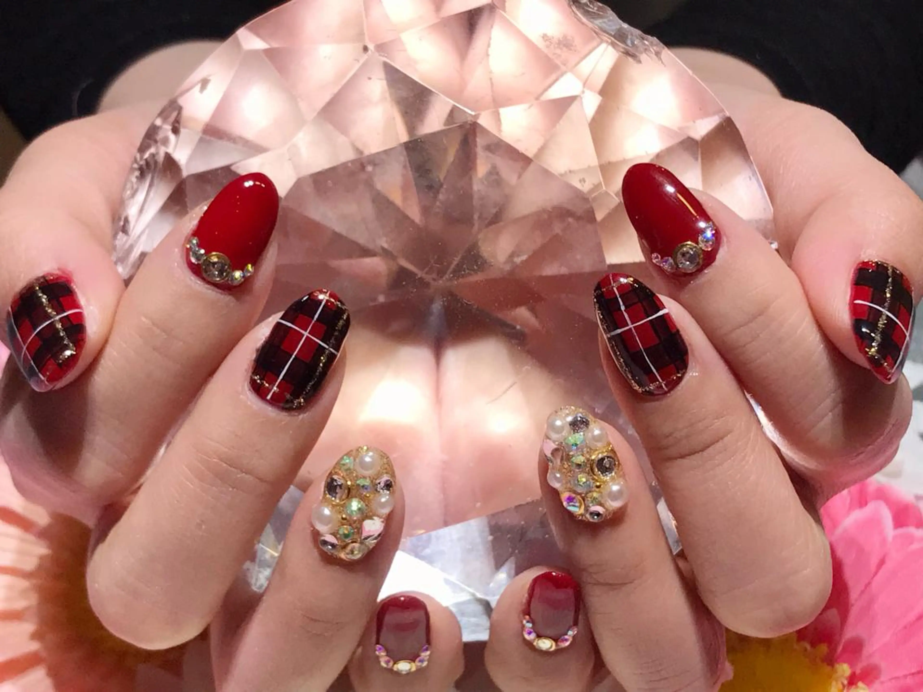 ネイル ジェルネイル YUN 💅のネイルデザイン