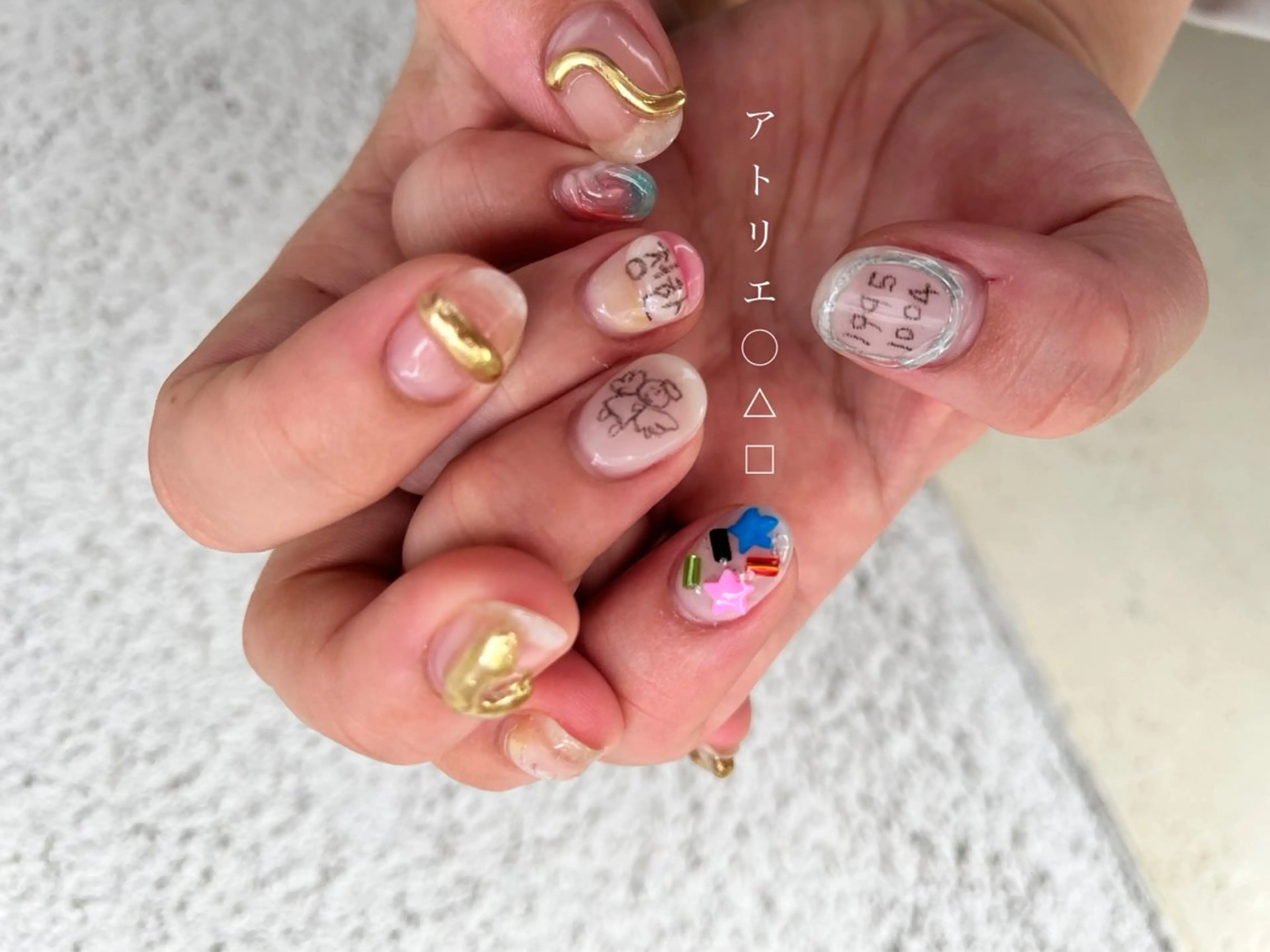 ネイル ハンドネイル アトリエ ○△□のネイルデザイン