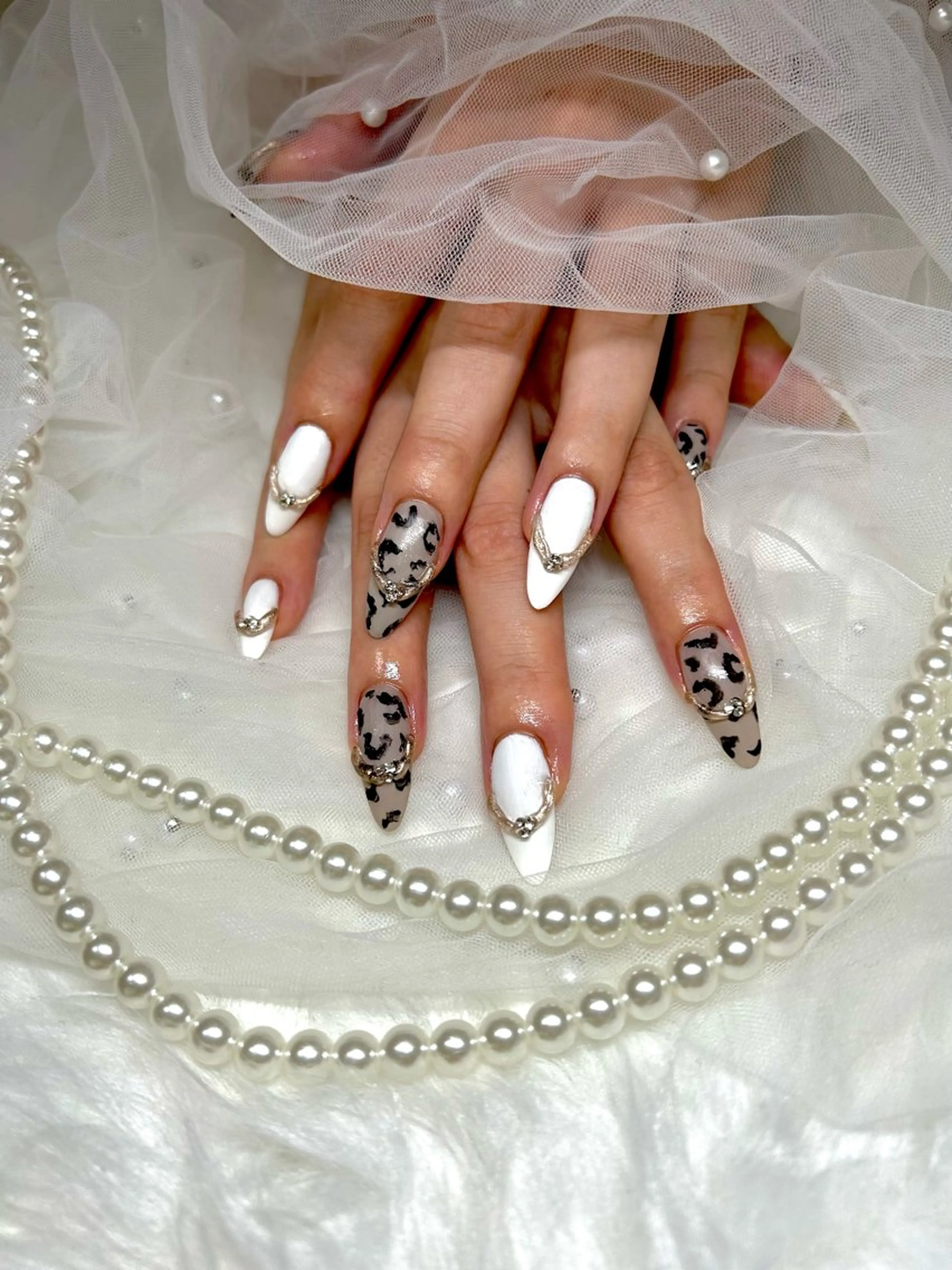 ネイル ハンドネイル 【Laule‘a 】のネイルデザイン