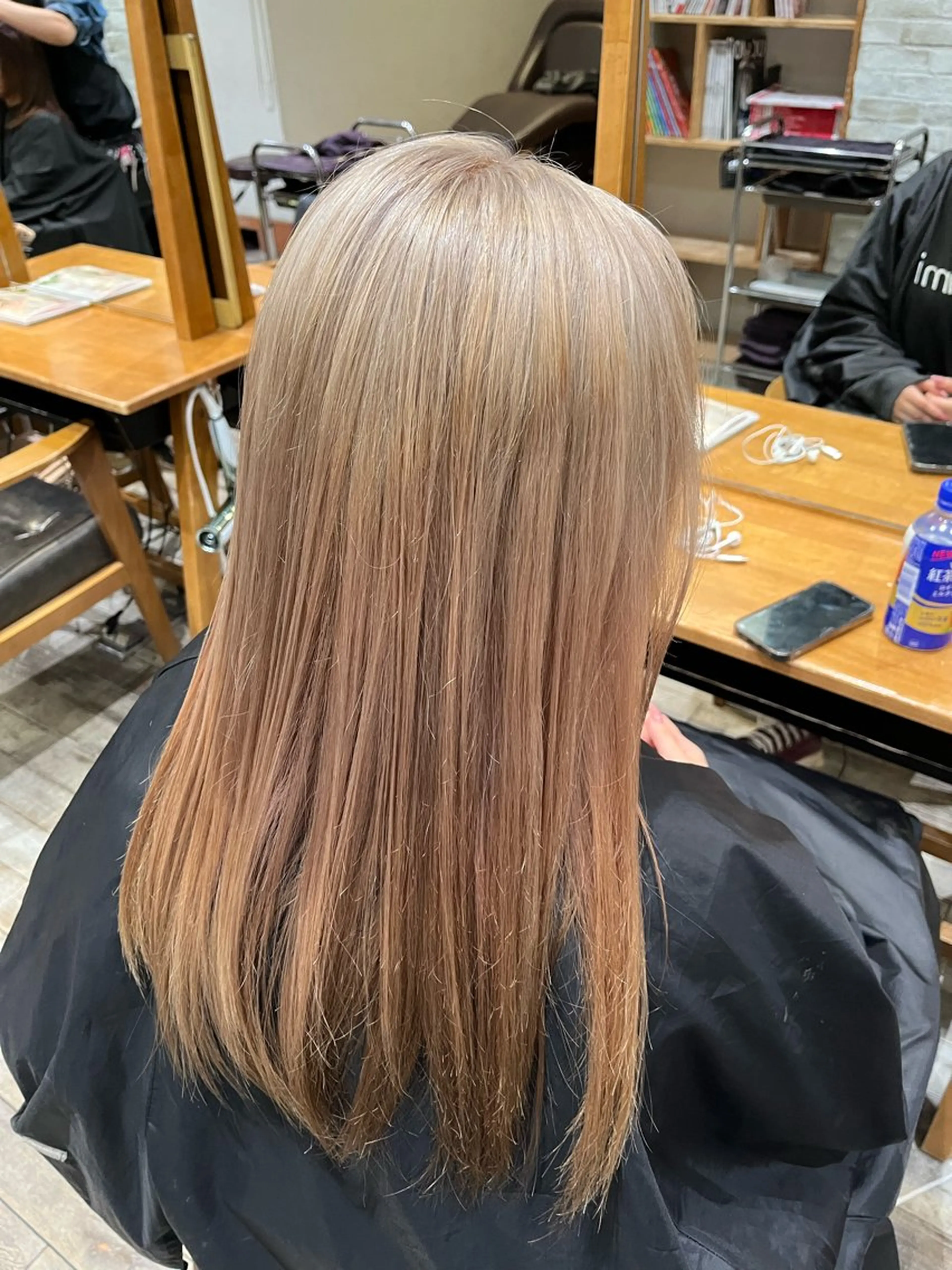 ミディアム カラー 首藤 大翔のヘアスタイル