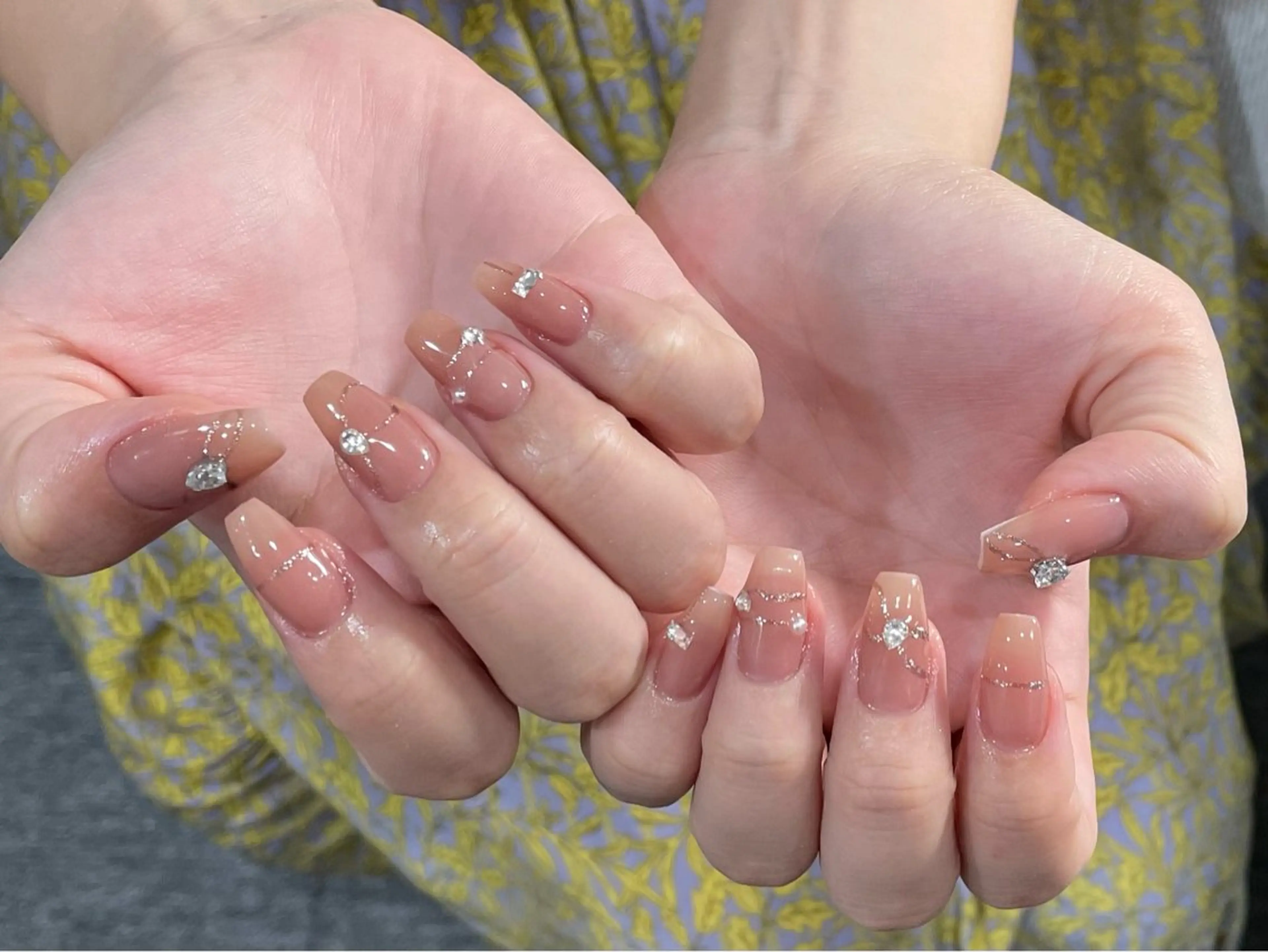 ネイル ゆず秋葉原 Vickyのネイルデザイン