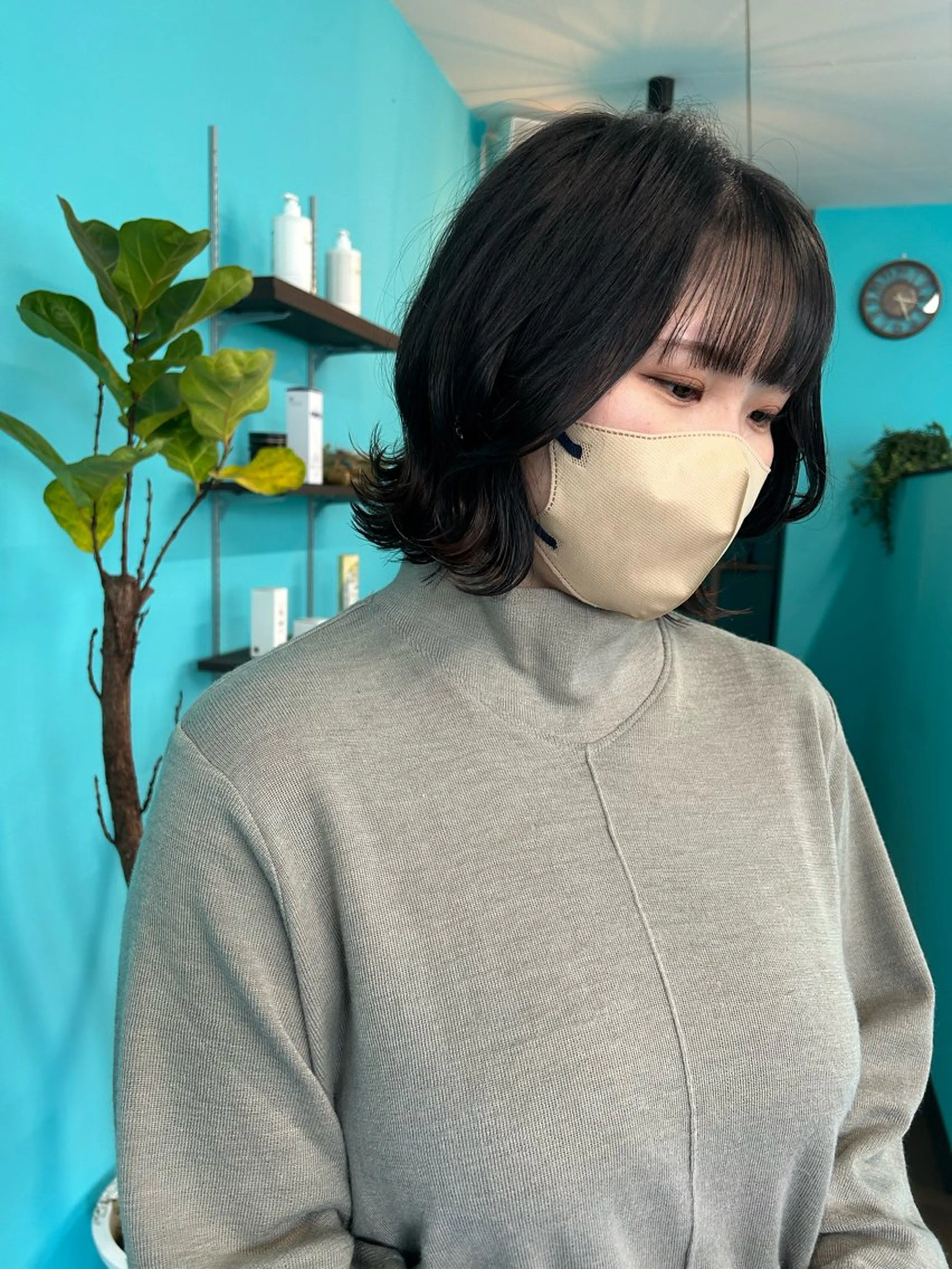 ミディアム ボブ くびれヘア 外ハネヘア 最新ケアカラー 髪質改善YUTOのヘアスタイル