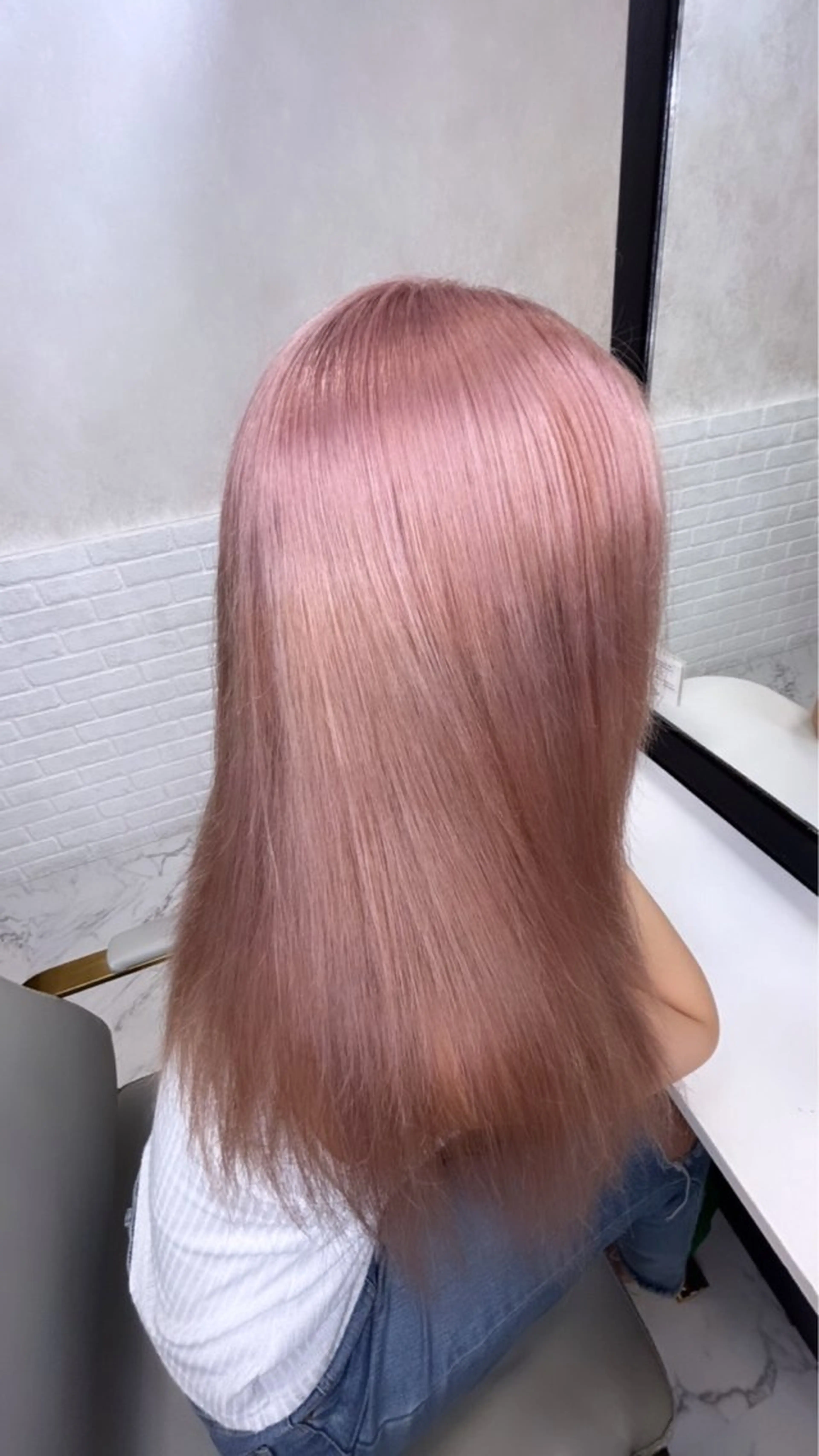 ミディアム アンククロス渋谷店所属・Wistell 渋谷 ASUKAのヘアスタイル