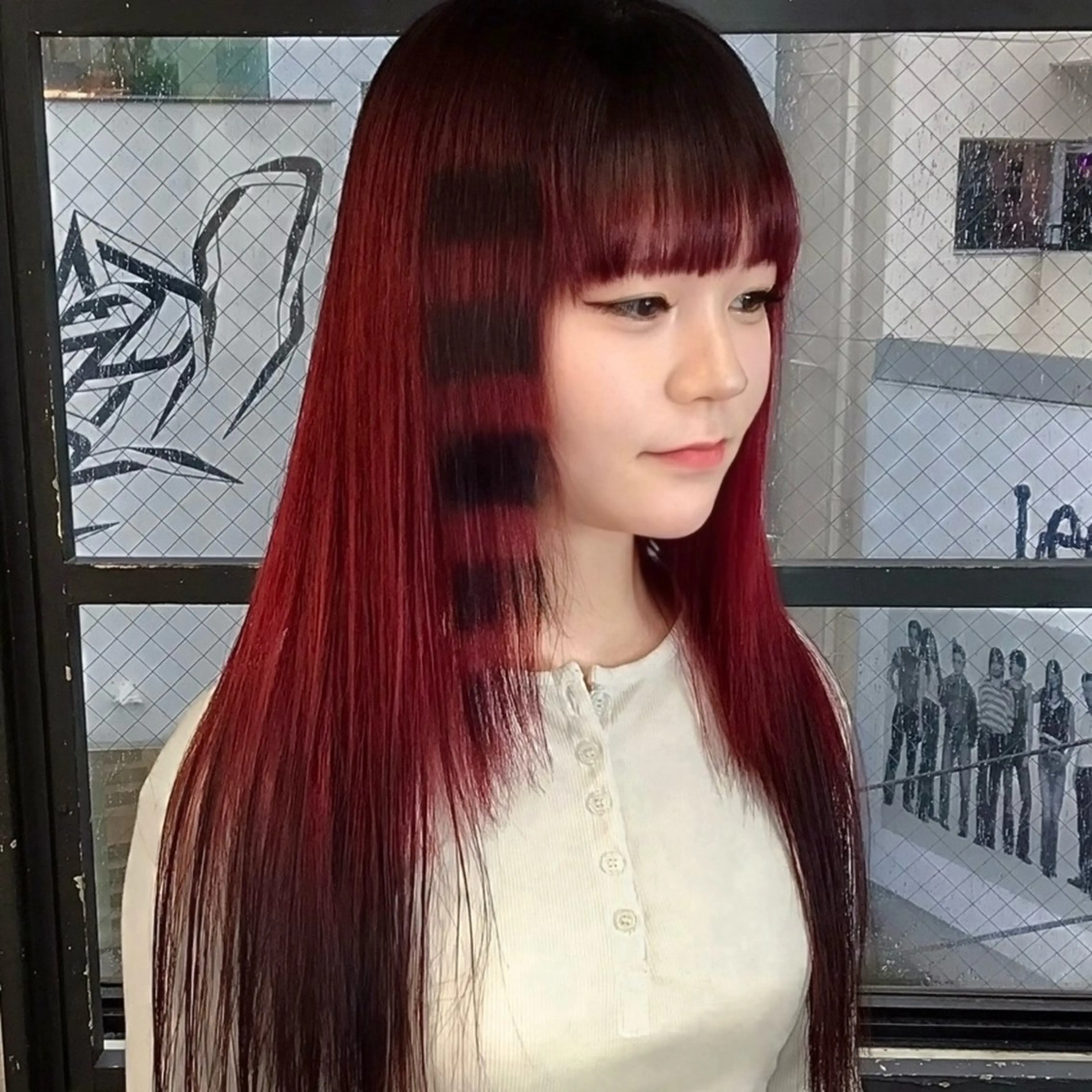 ロング カラー ユメナ ̖́-のヘアスタイル