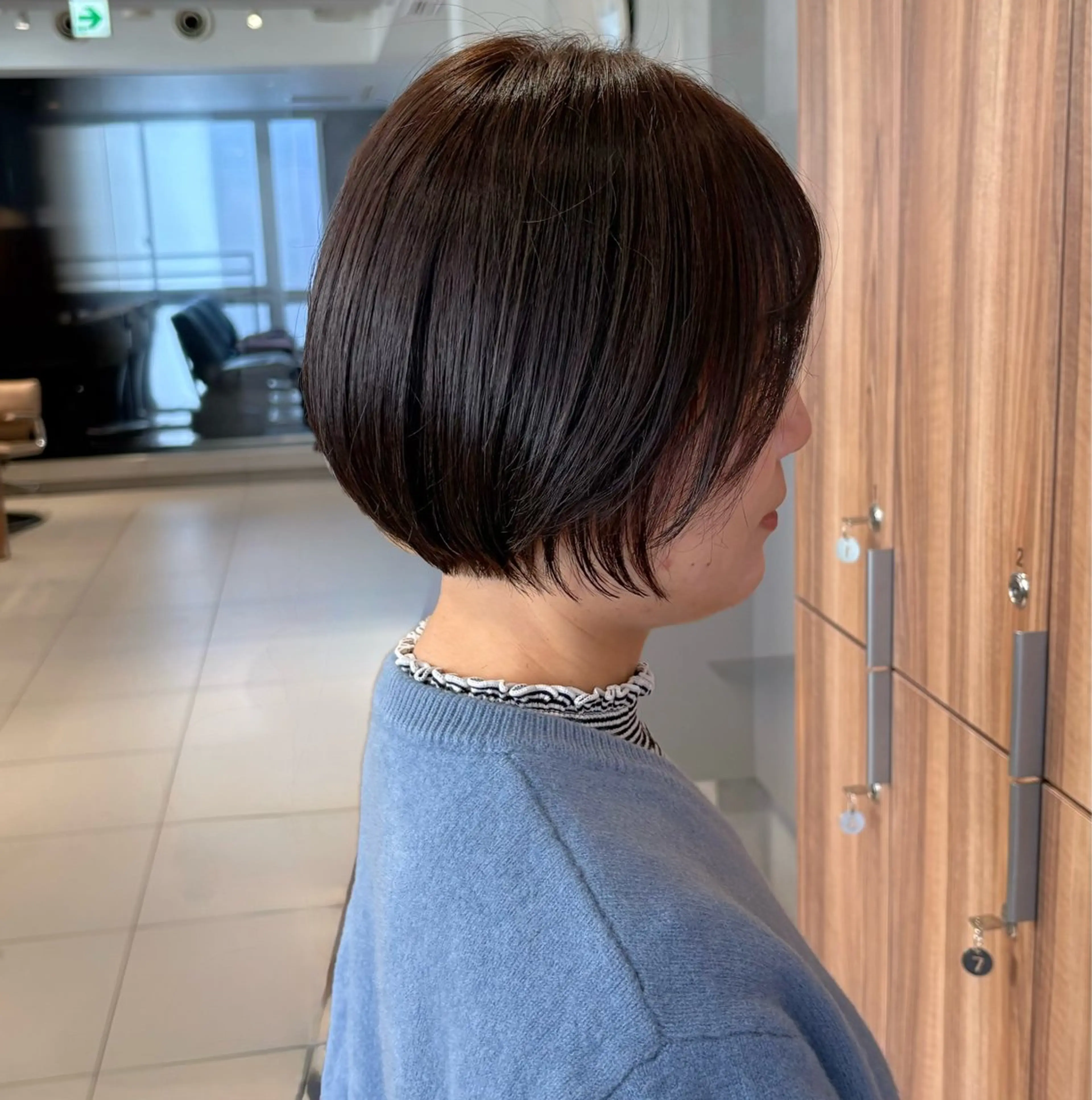 ショート ボブ ショートヘア ハイトーンカラー 🐈🤎Rikoのヘアスタイル