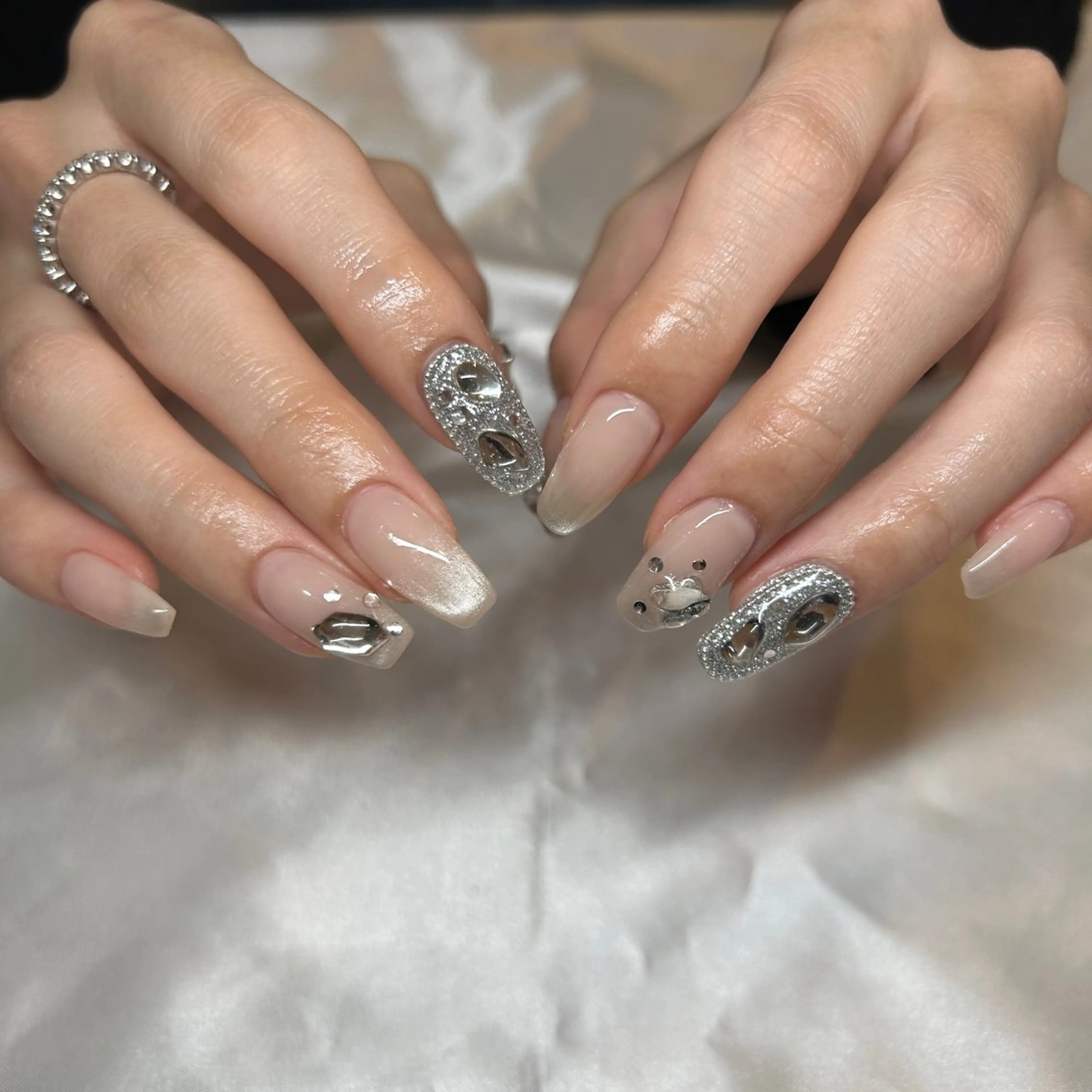 ネイル ハンドネイル sayaka 🩰のネイルデザイン