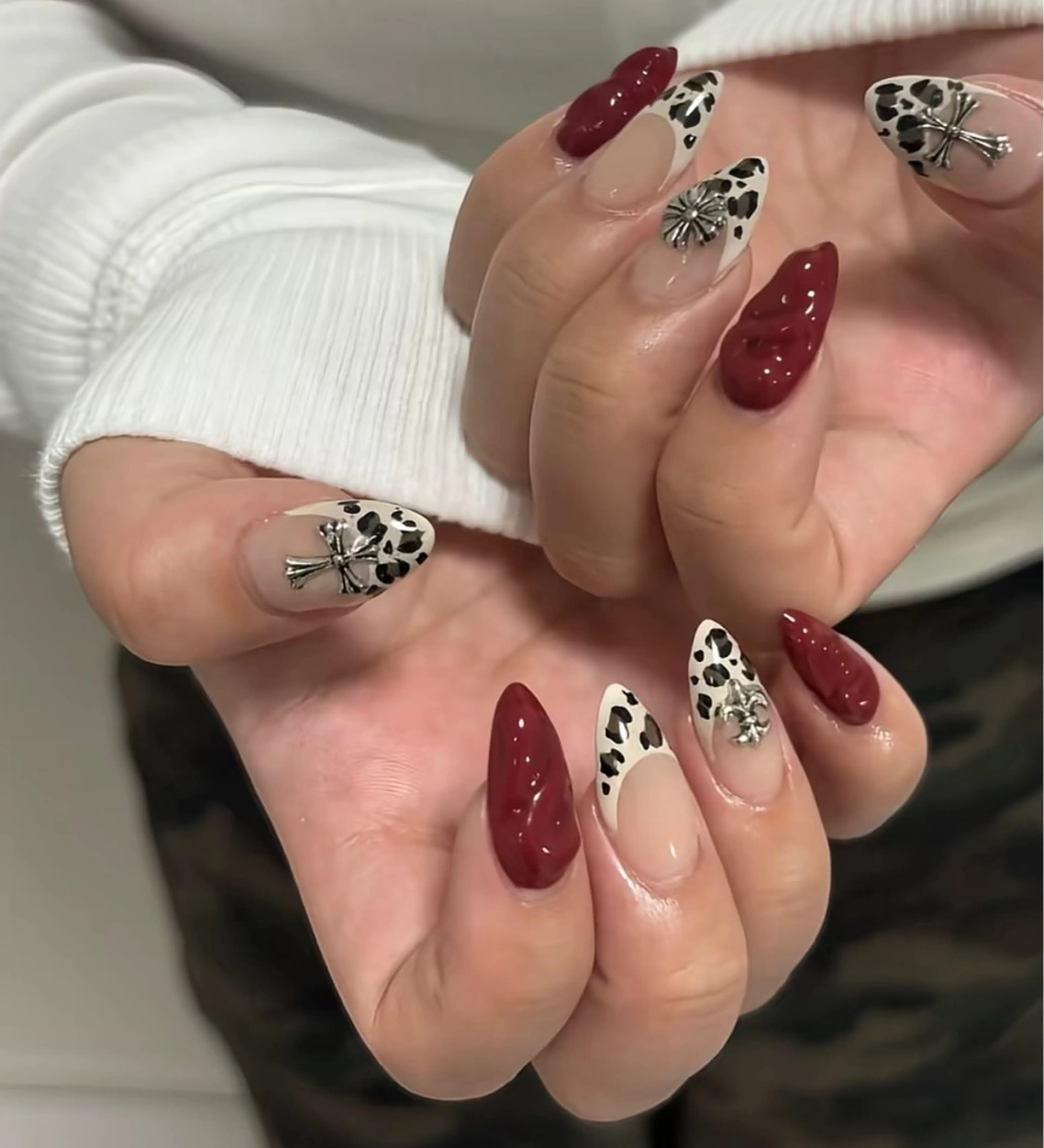 ネイル ハンドネイル NiJi Nailsのネイルデザイン