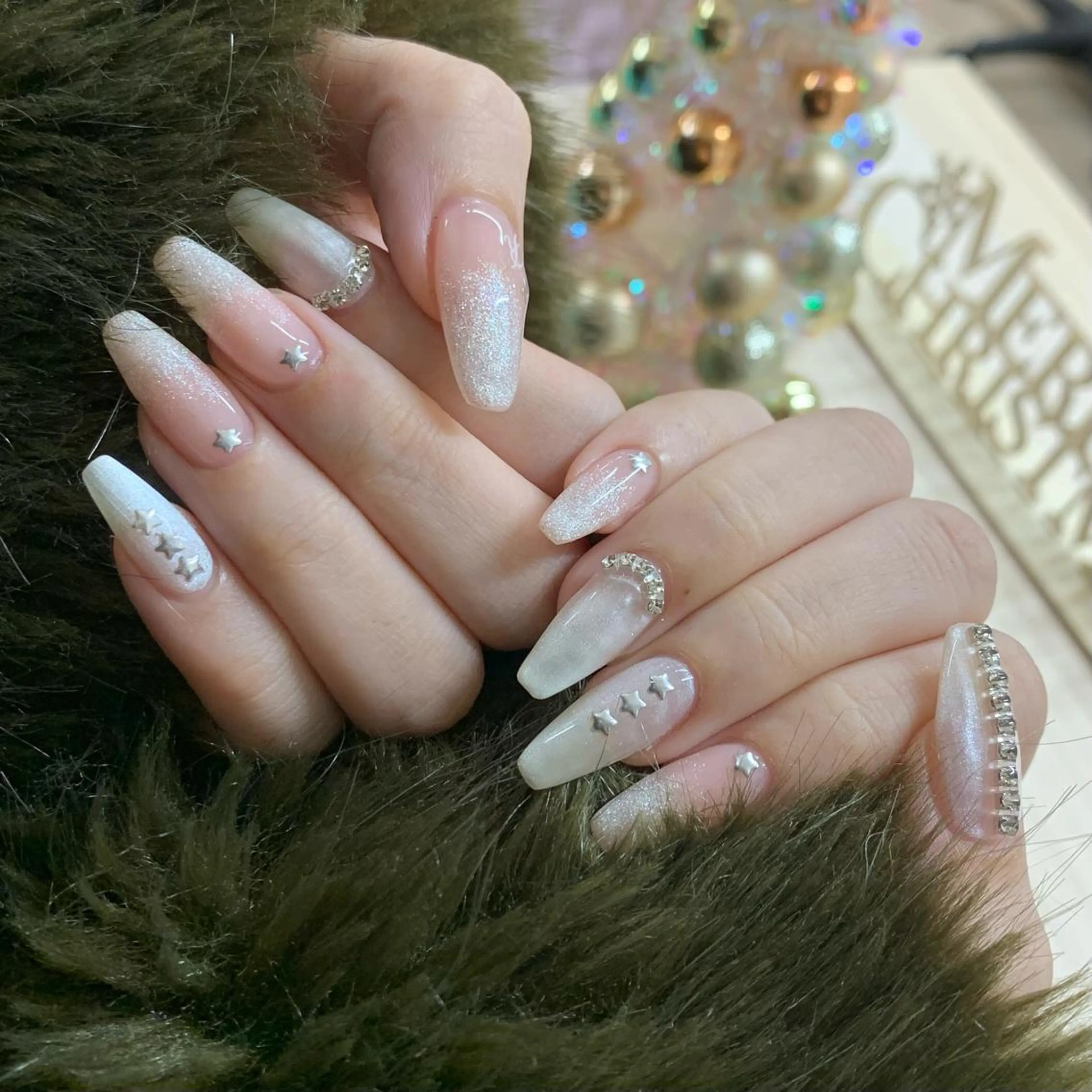 ネイル ハンドネイル フットネイル Nailsalon Fave/Rinaのネイルデザイン