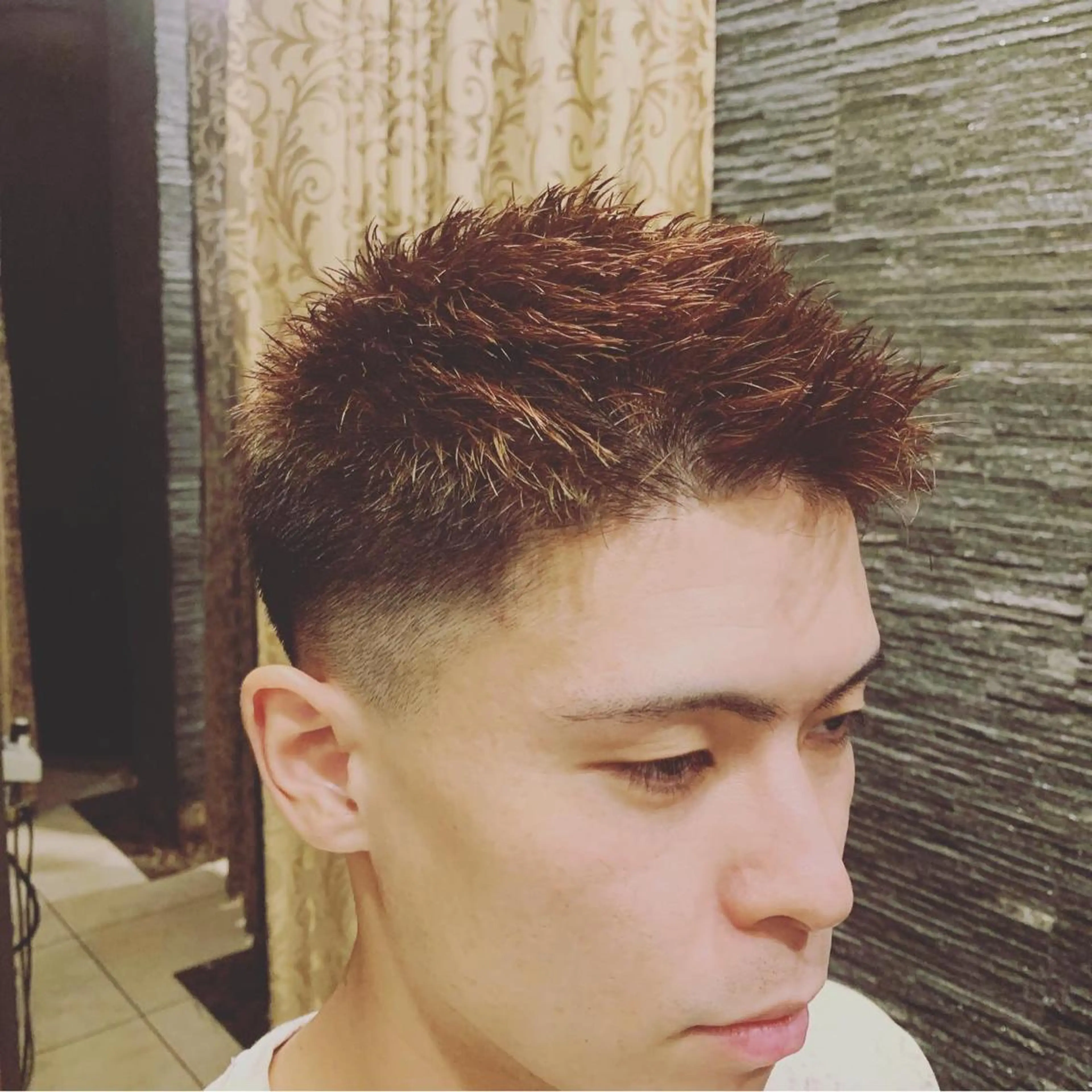 ショート カラー メンズ ヒロ銀座 バーバーショップ神楽坂所属・ひらお あおとのヘアスタイル