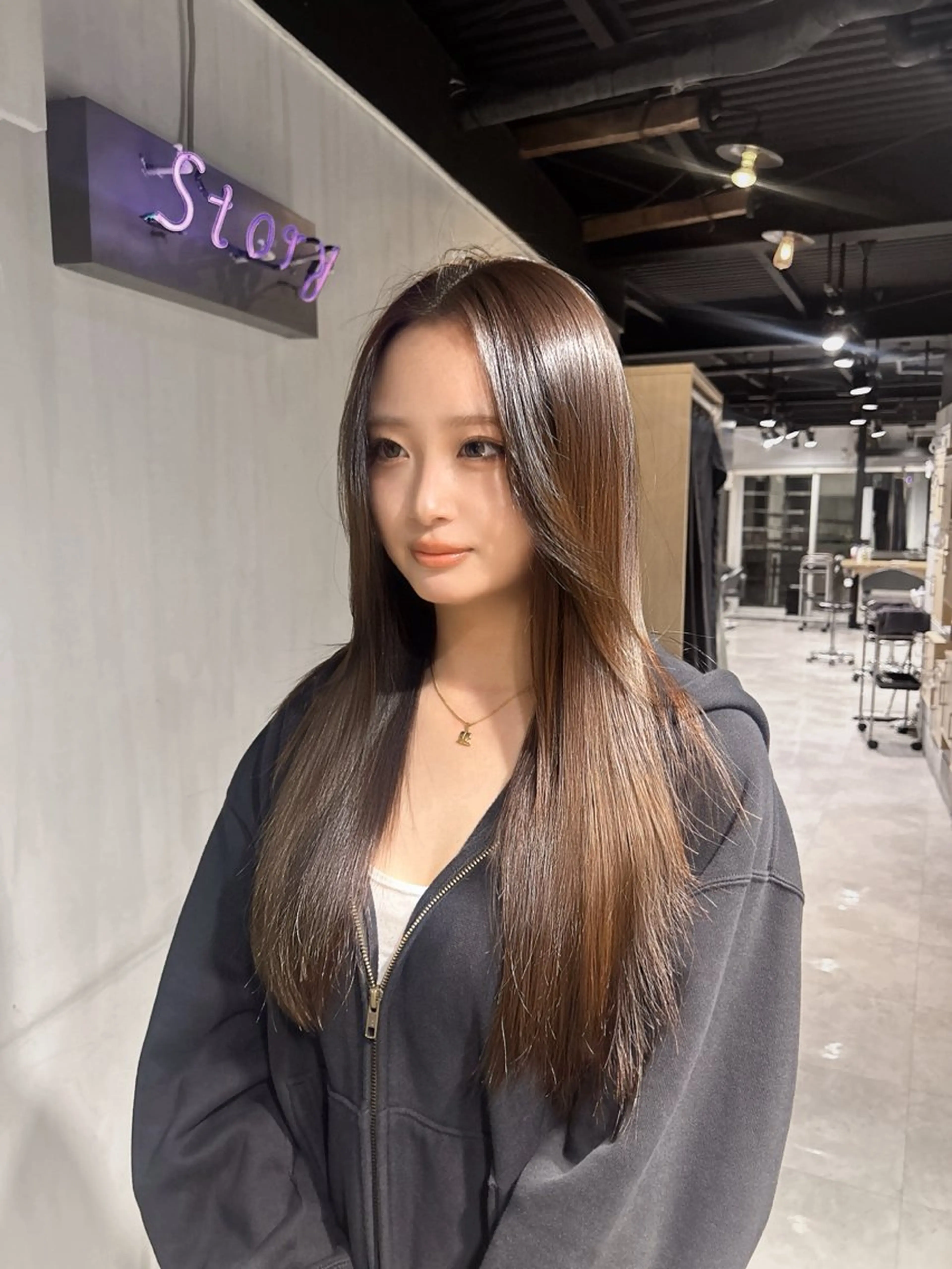 ロング 韓国風カラー 姫カット 韓国風ヘア レイヤーカット ワンホンレイヤー MEI🎀垢抜けカラ ー🎀韓国styleのヘアスタイル