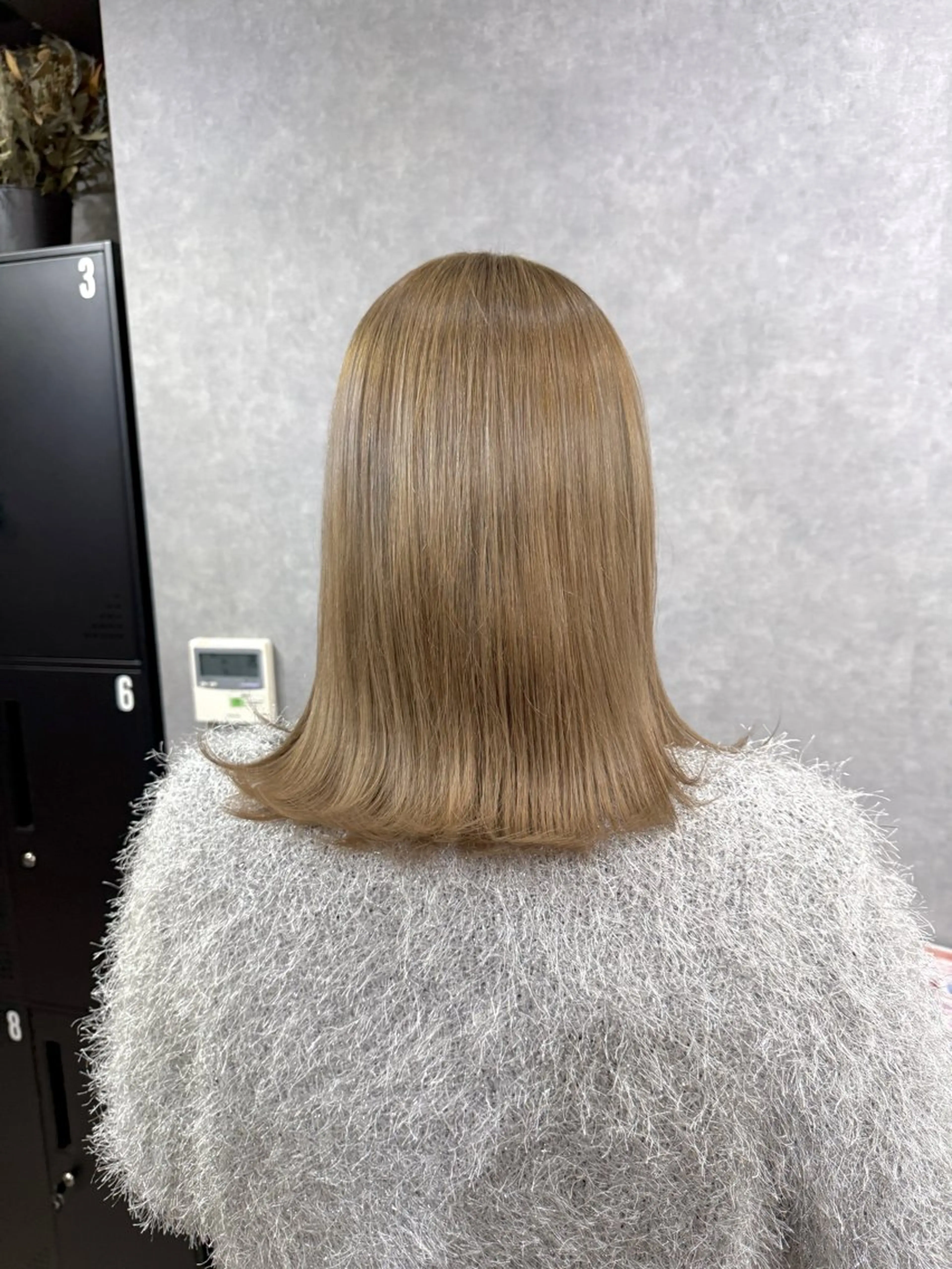 ミディアム creeb 宮前のヘアスタイル