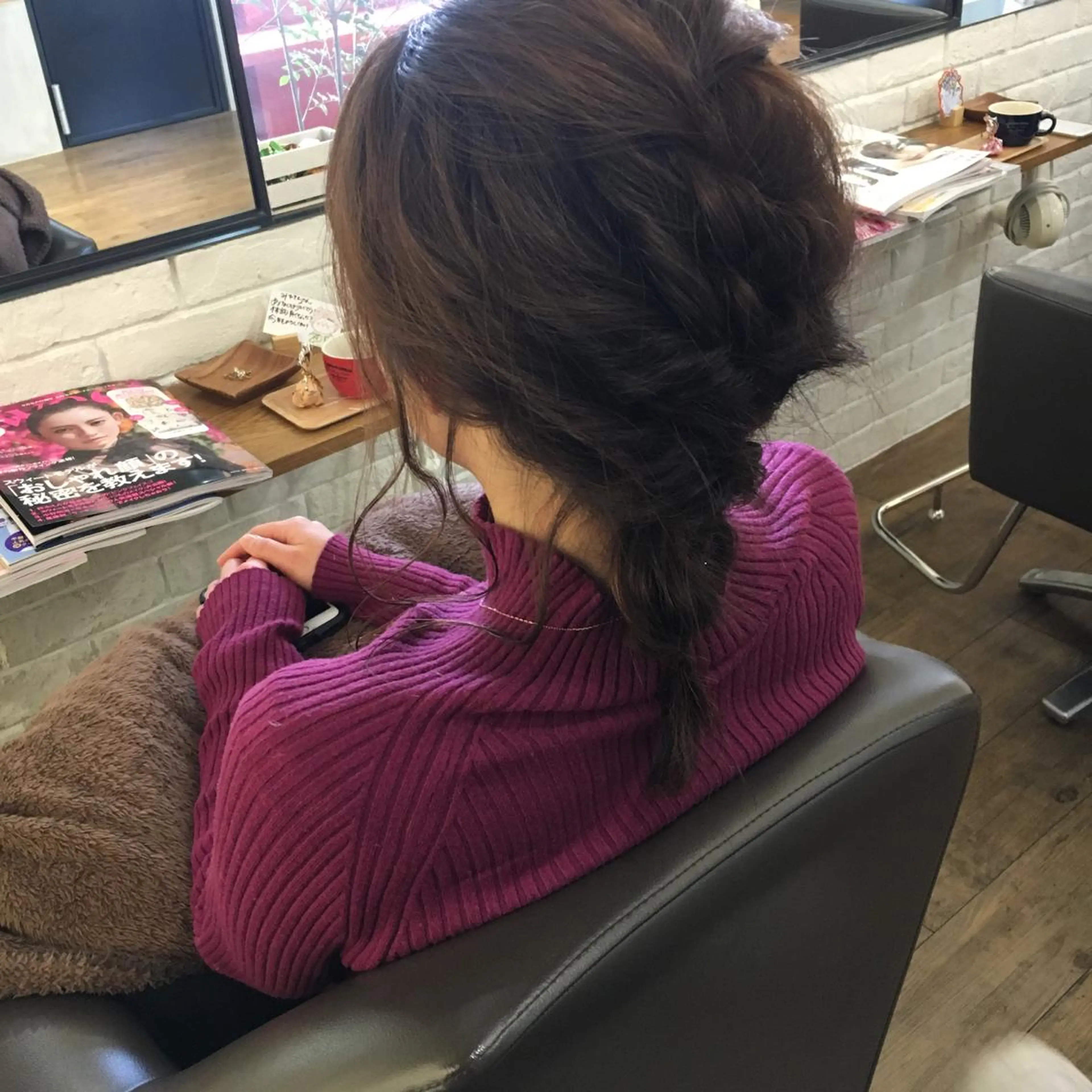 セミロング カラー ヘアアレンジ 上川 美幸のヘアスタイル