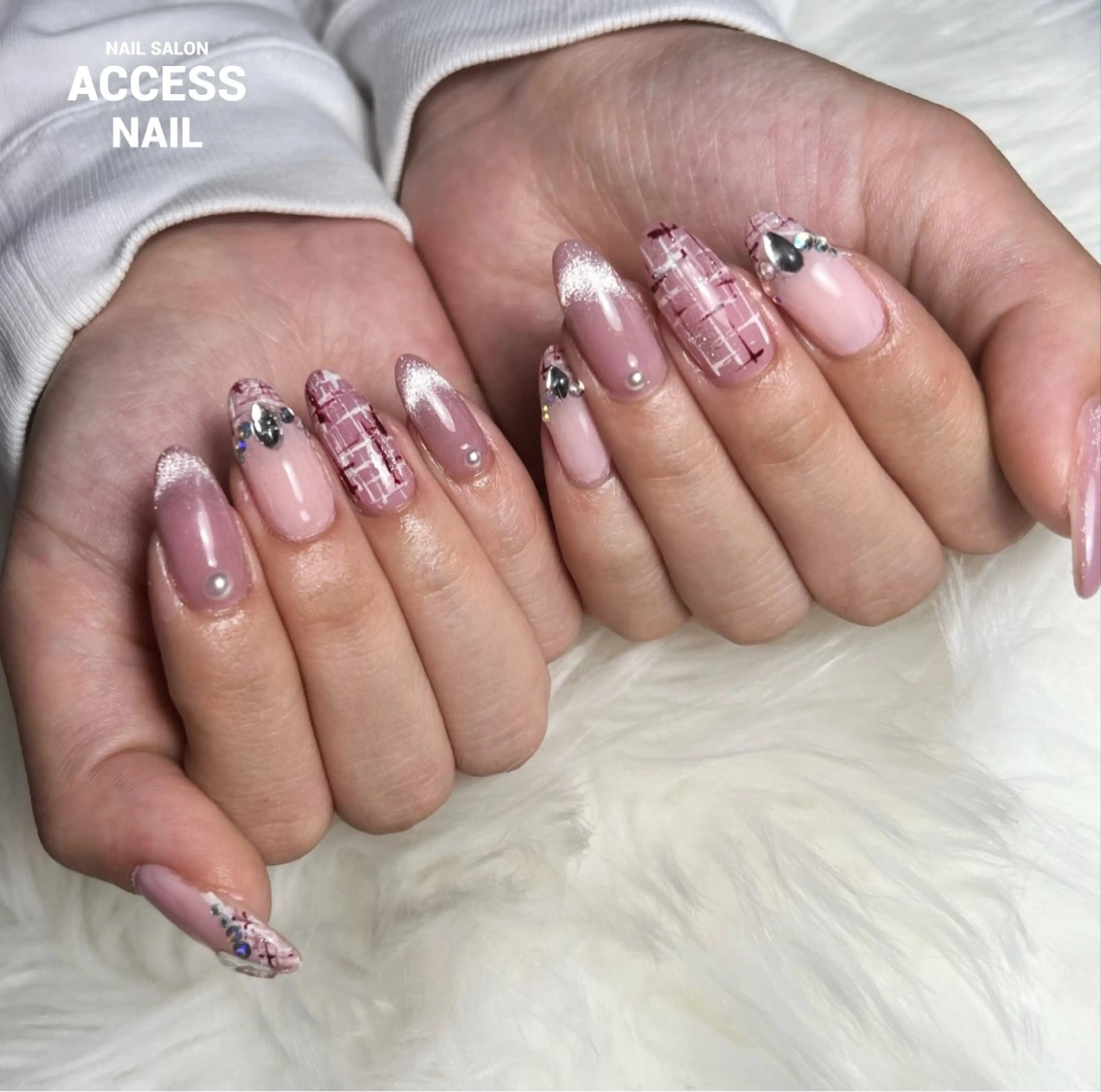 ネイル access nailのネイルデザイン