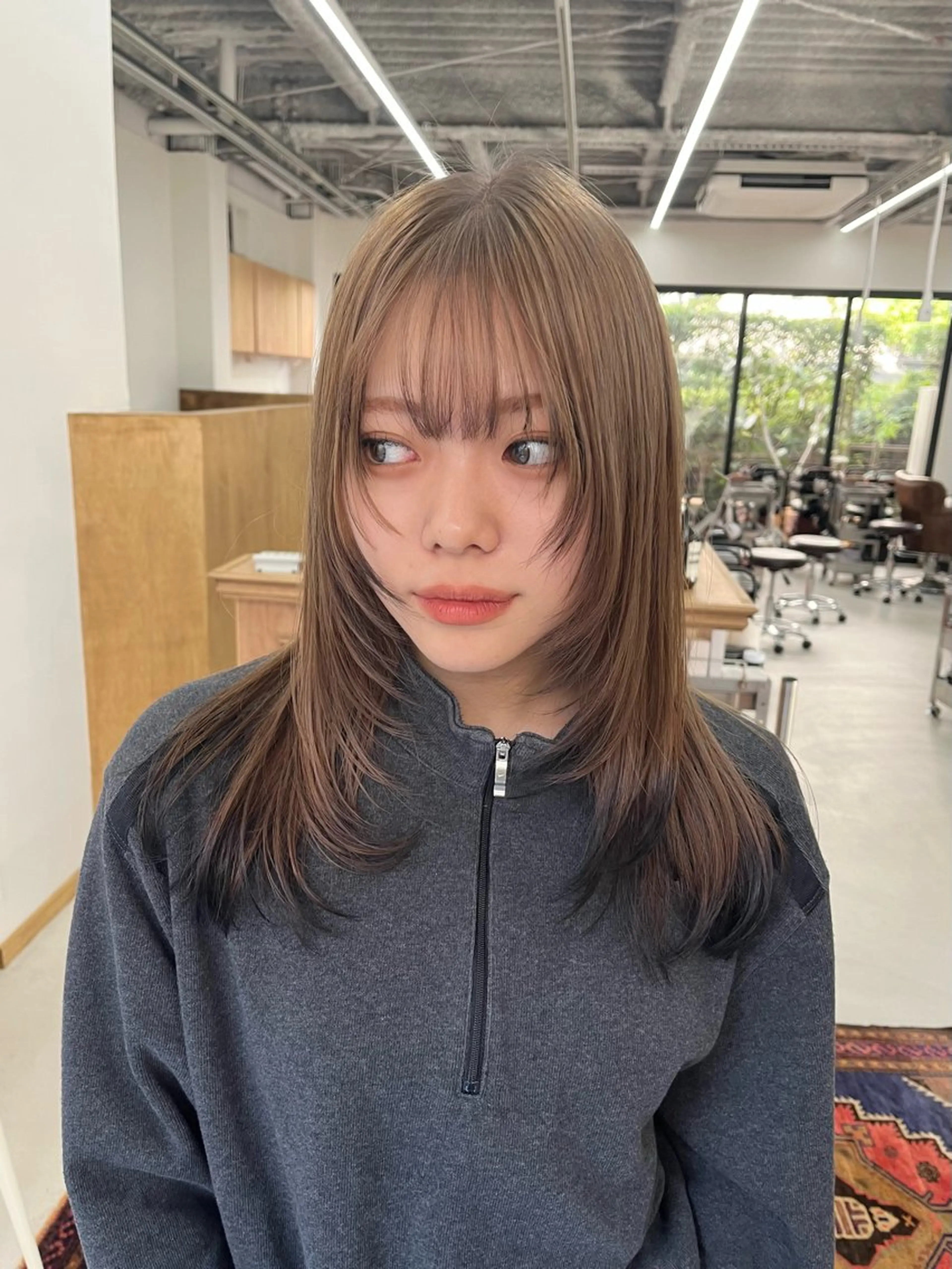 ロング カラー ベージュカラー 黒髪 レイヤーカット カット ヘアカラー miyu /レイヤー/ブリーチのヘアスタイル