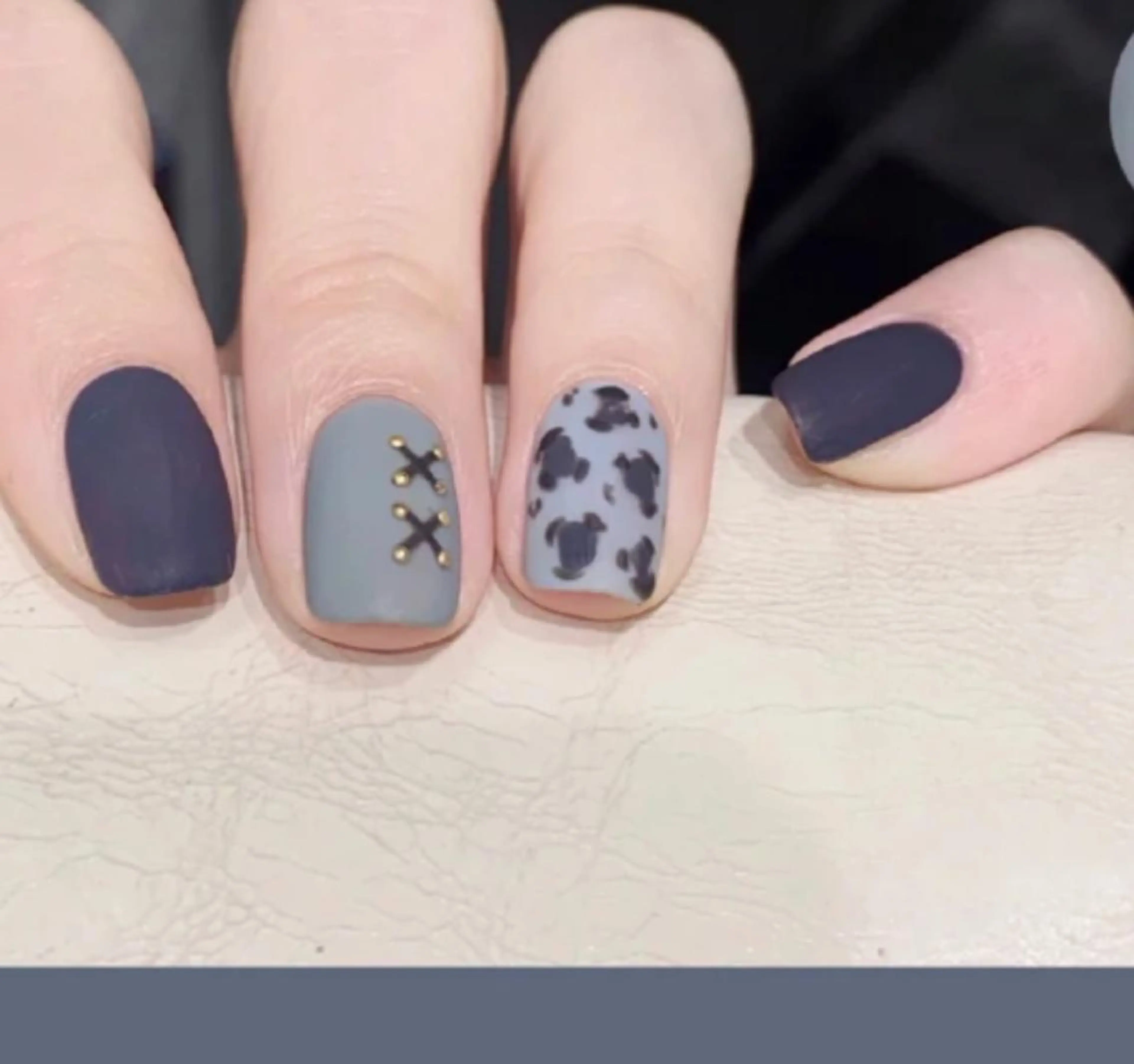 ネイル 🦋ネイルサロン ブラン🌈ゆりのネイルデザイン