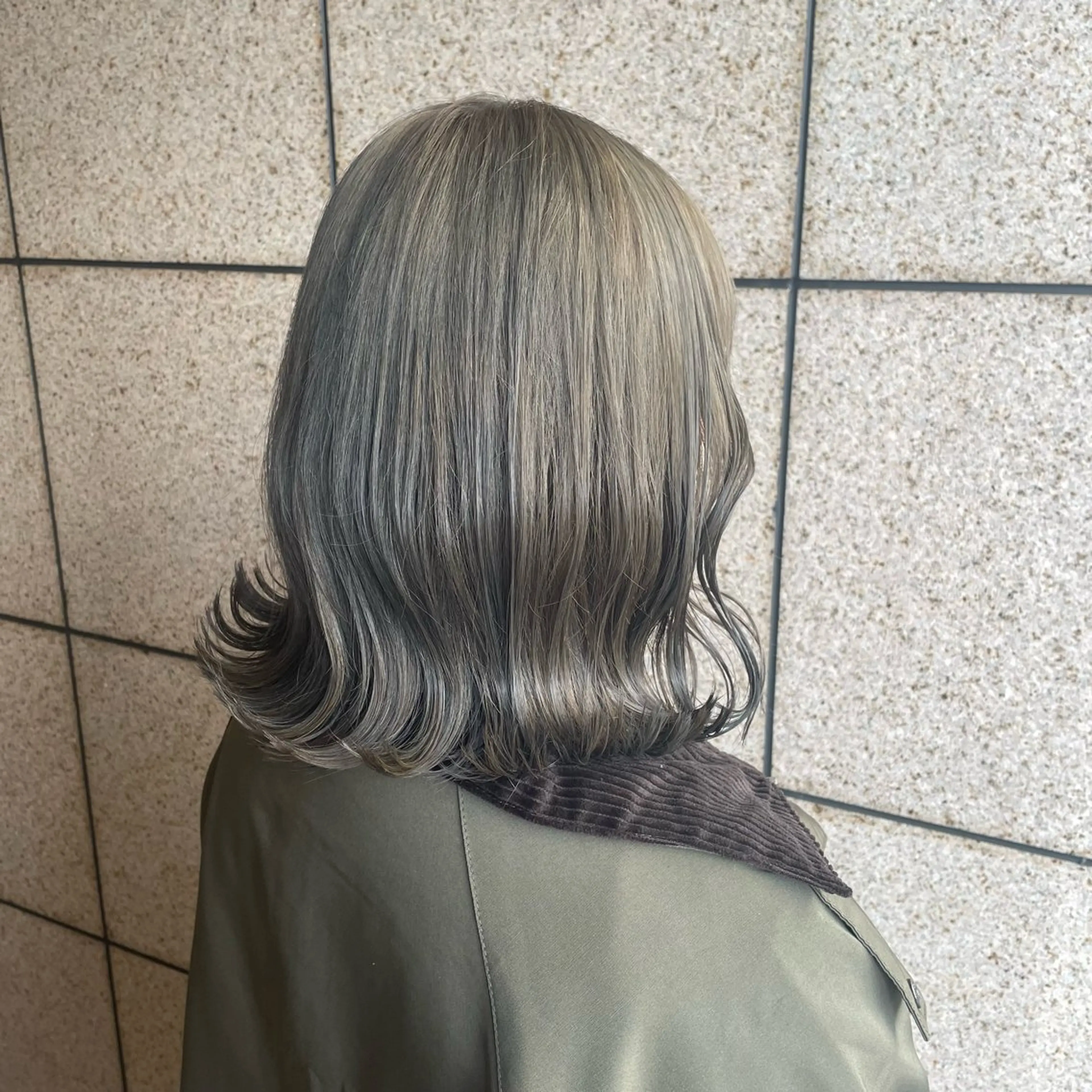 ミディアム 田口 花葉のヘアスタイル