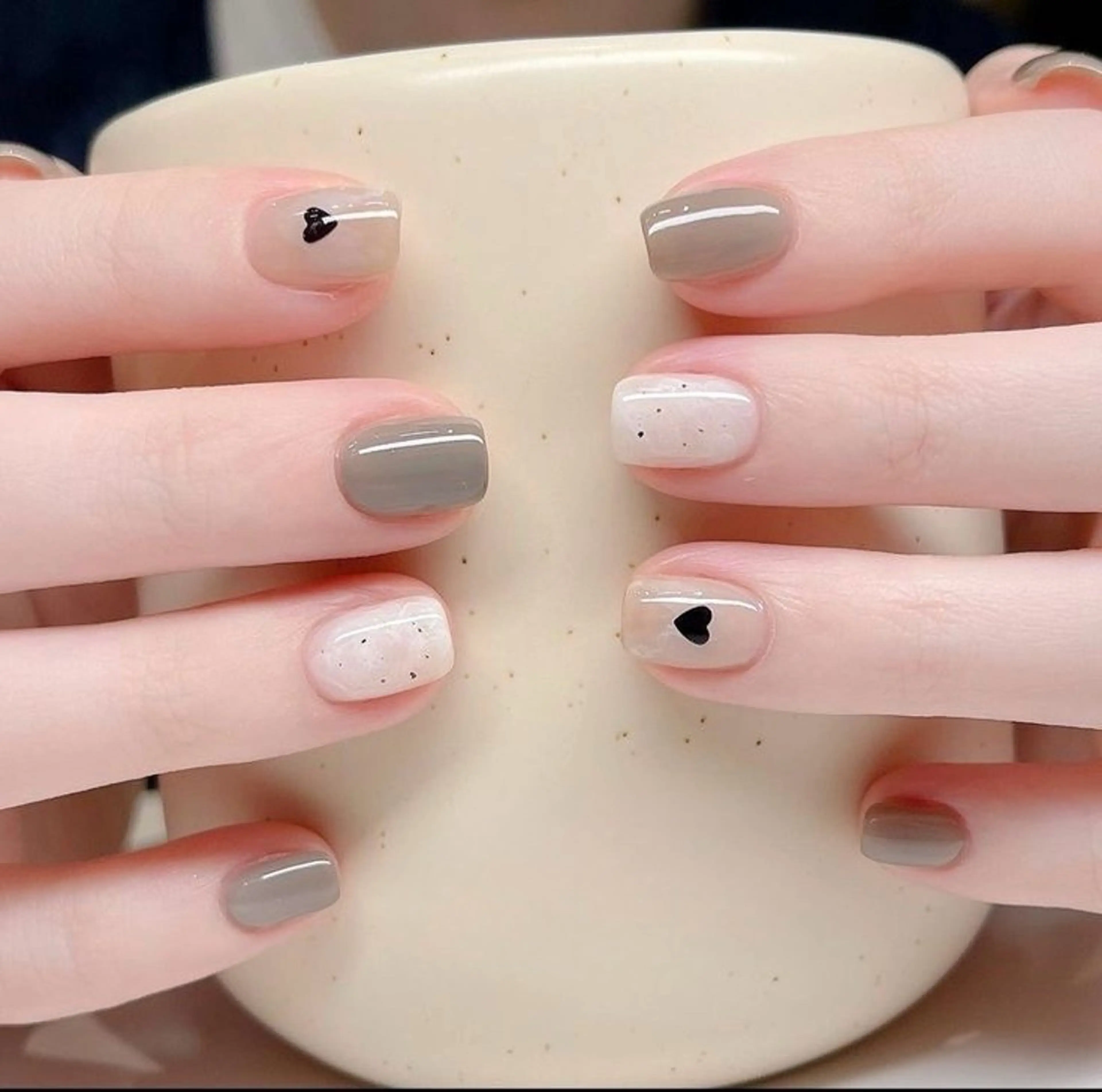 ネイル ハンドネイル トウイ チャンのネイルデザイン