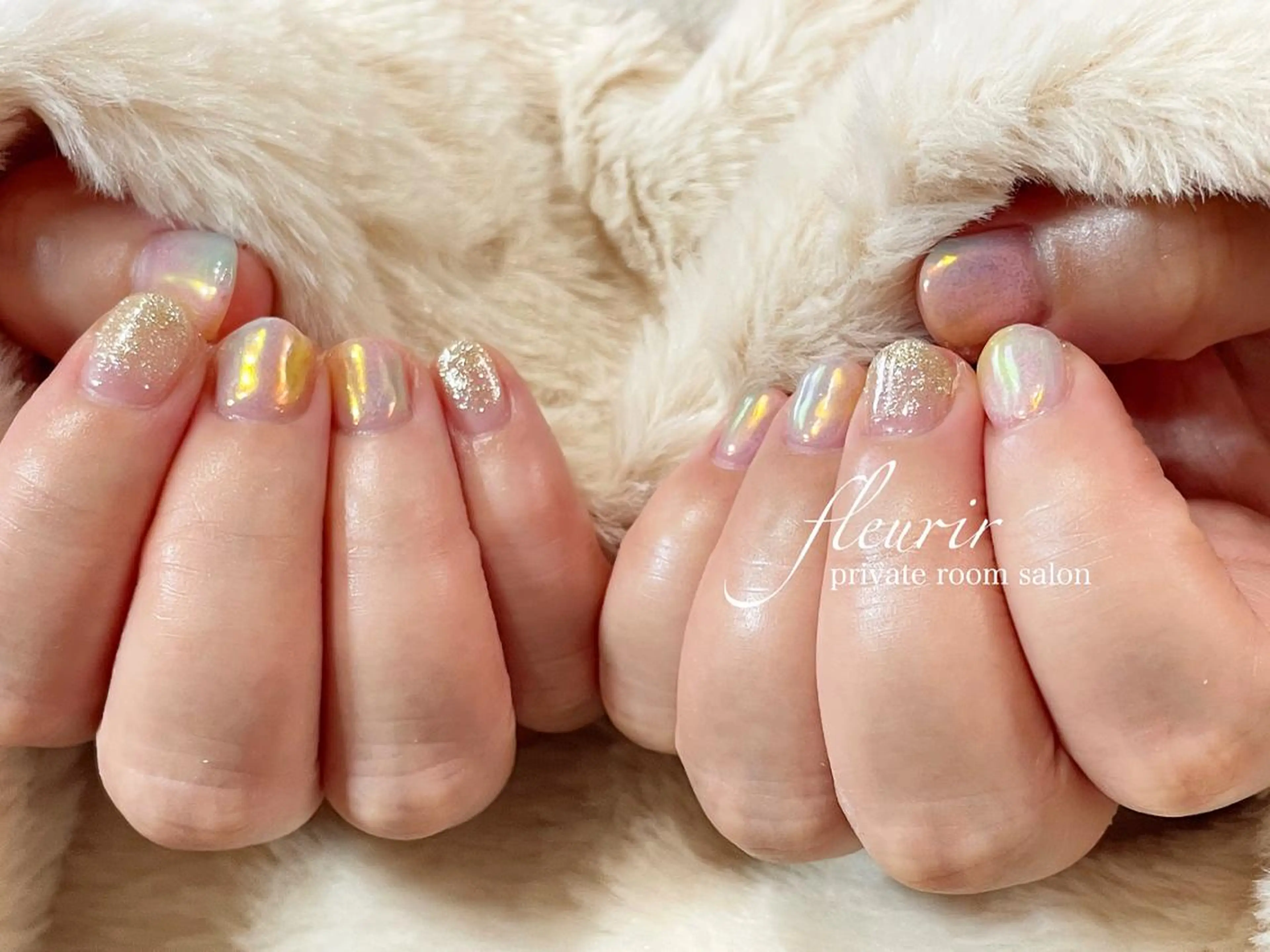 ネイル オーロラネイル グラデーション ラメ(グリッター) ラメグラデーション フルリール 【プライベートサロンのネイルデザイン