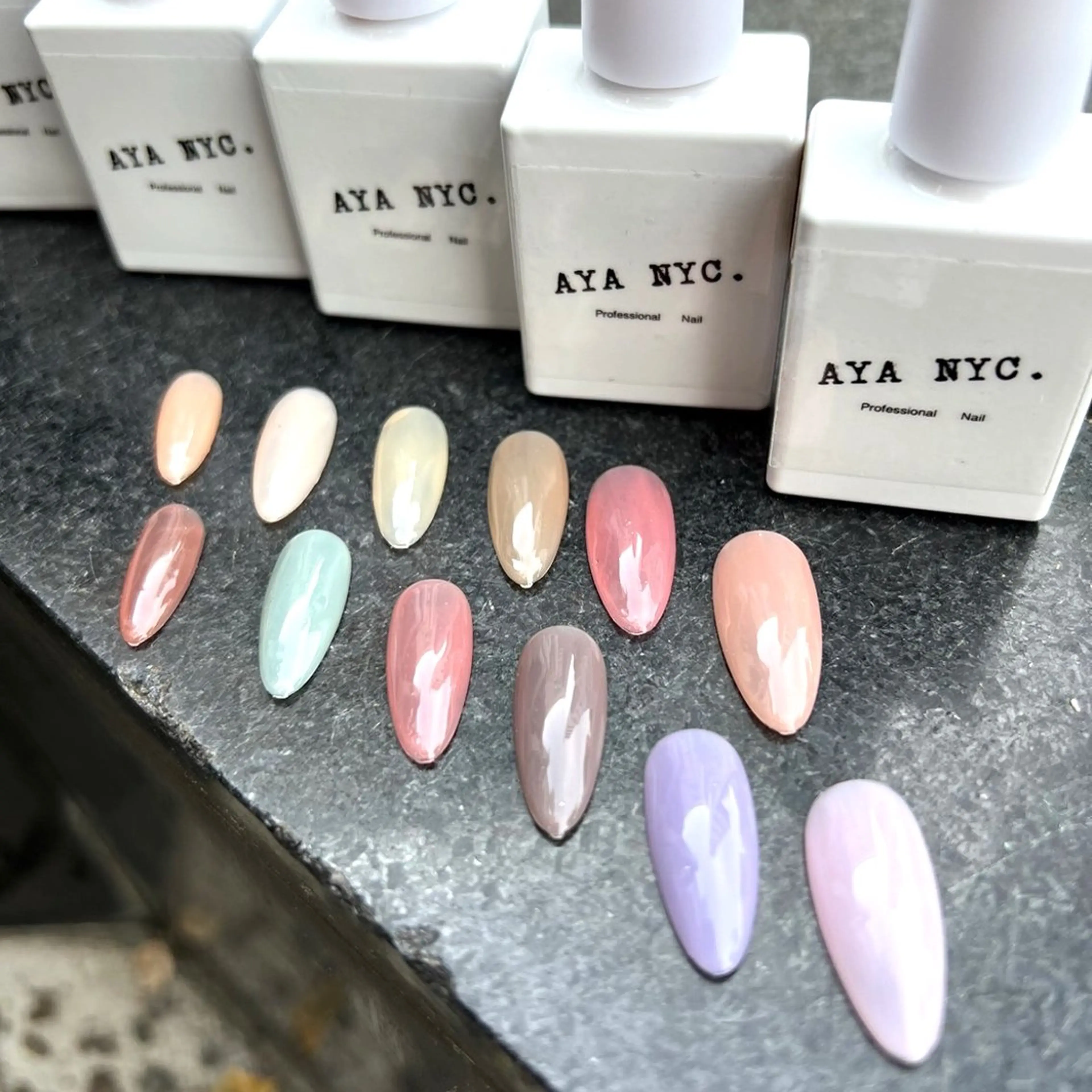 ネイル ワンカラーネイル AYA NAILZ. & Eyelash所属・小野 あやのネイルデザイン