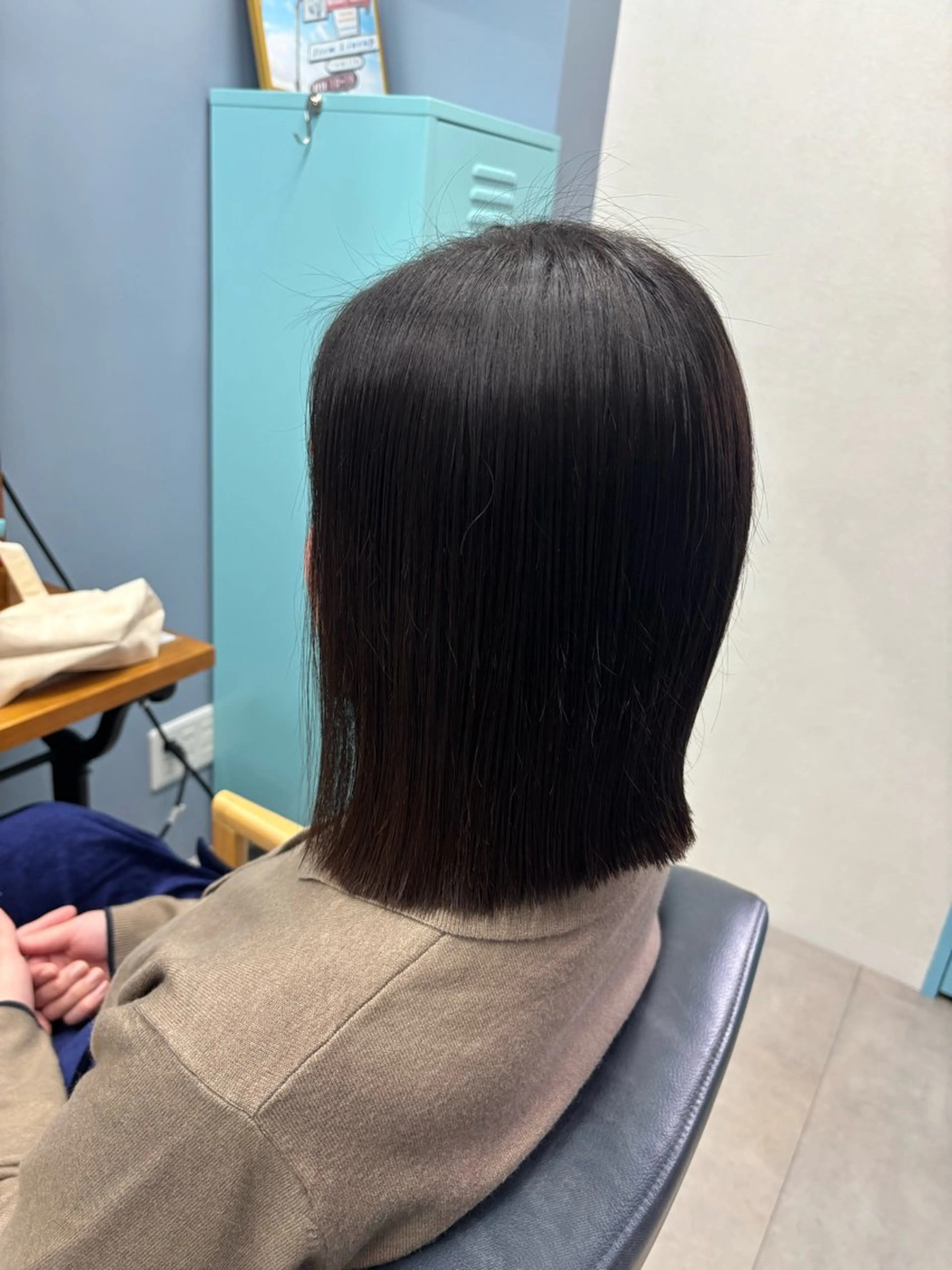 ミディアム カット 縮毛矯正 remile西台店所属・つばた みゆ🦋のヘアスタイル