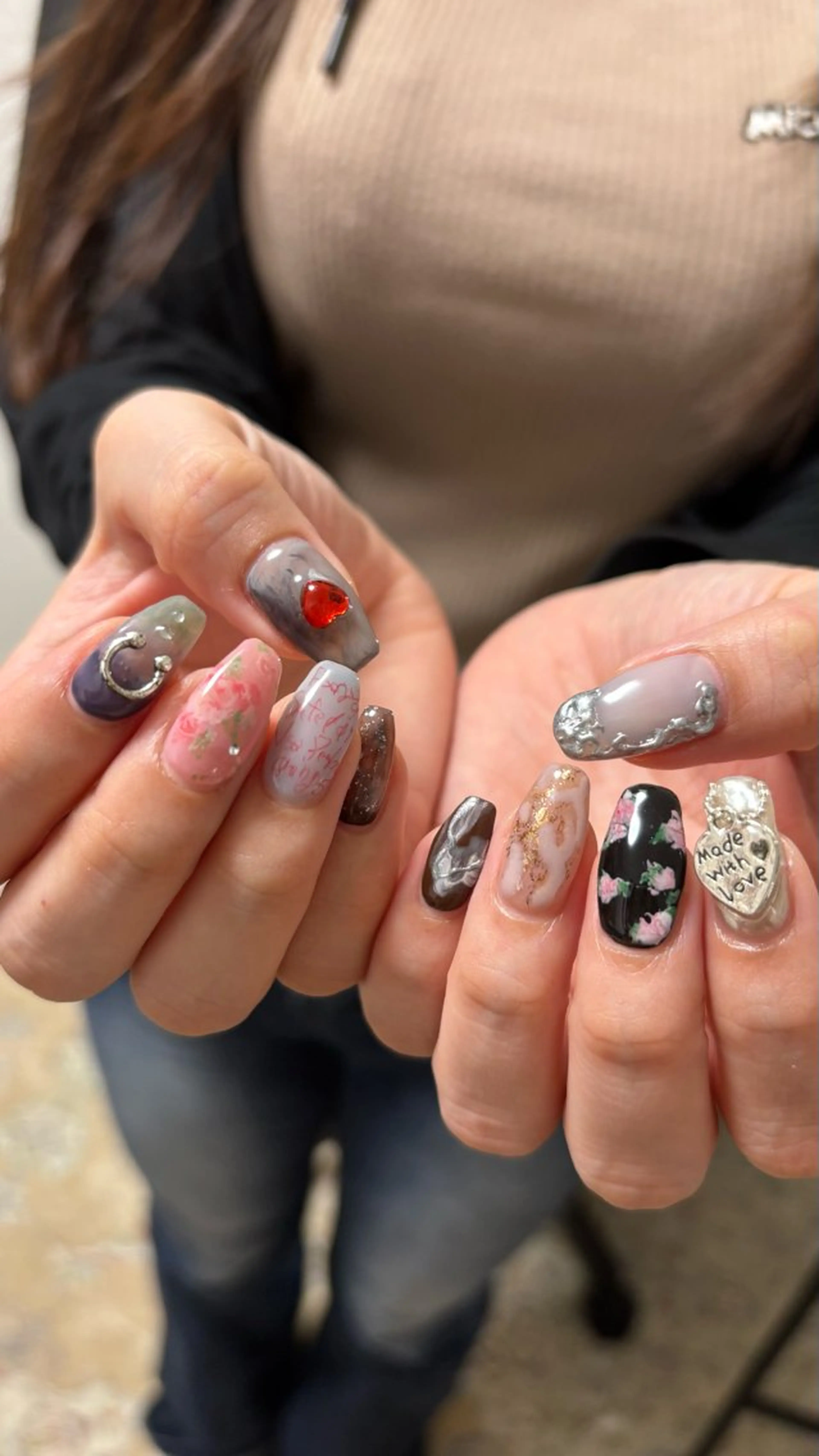 ネイル ハンドネイル clocln  / Suzukaのネイルデザイン