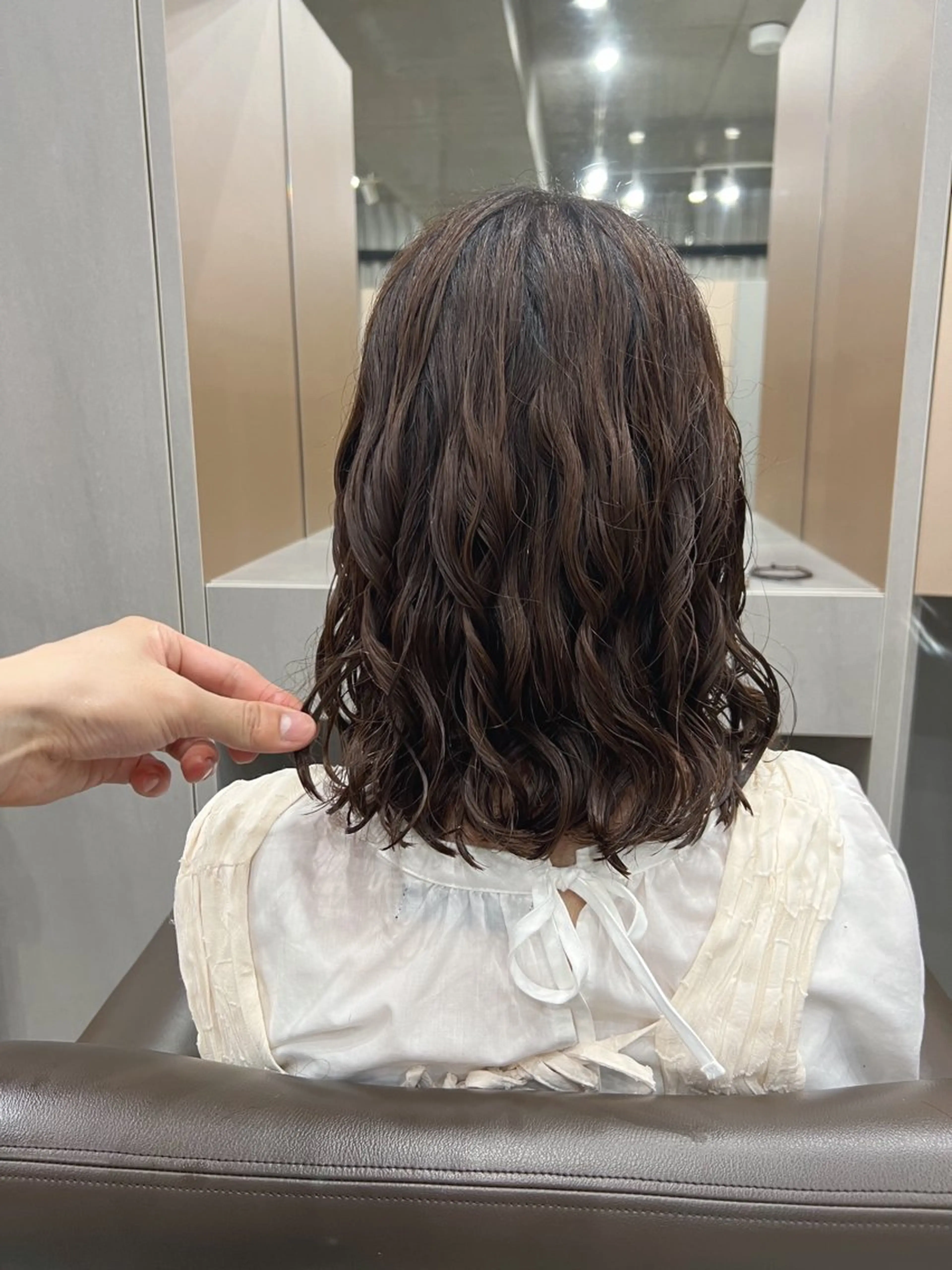 ミディアム パーマ ボブパーマコテ巻き風 パーマNo1深江秀平のヘアスタイル