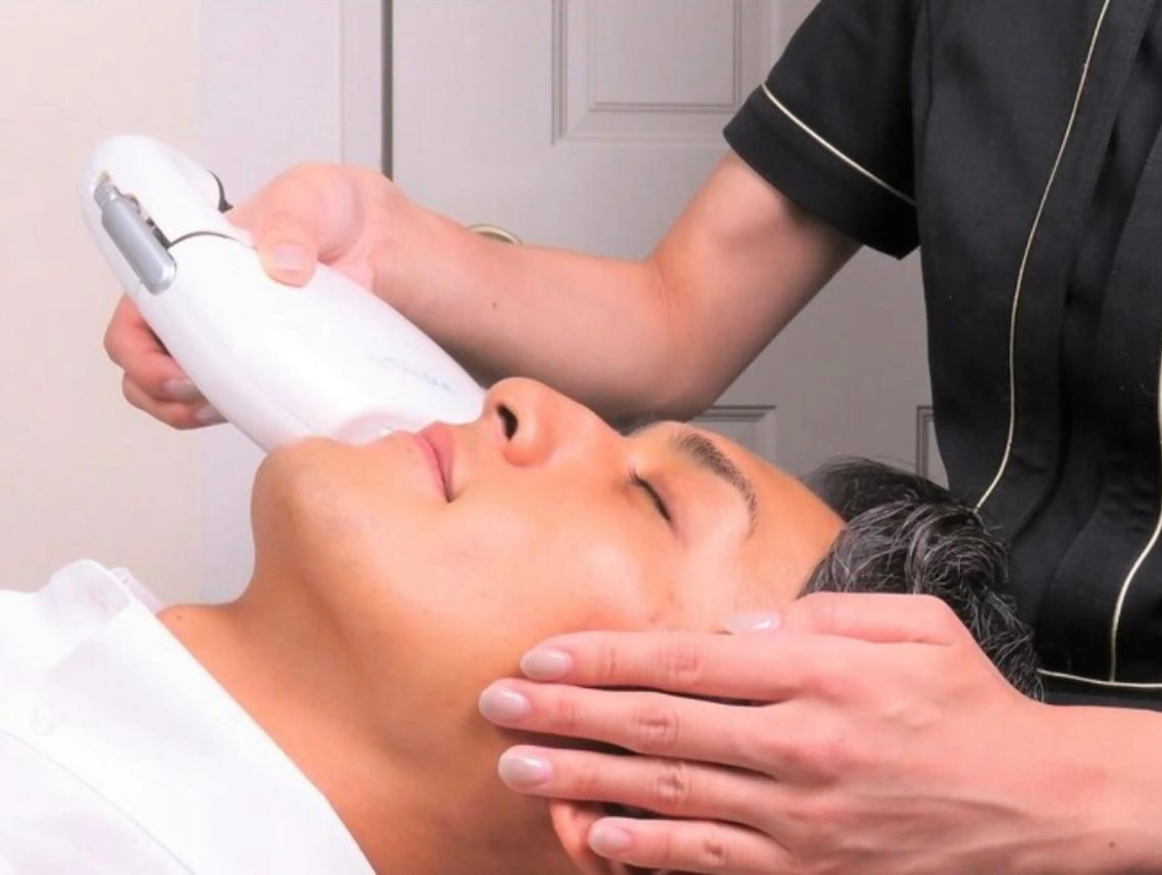 VINOS金沢店所属・萩野悠 【VINOS金沢店】のエステ・リラクイメージ