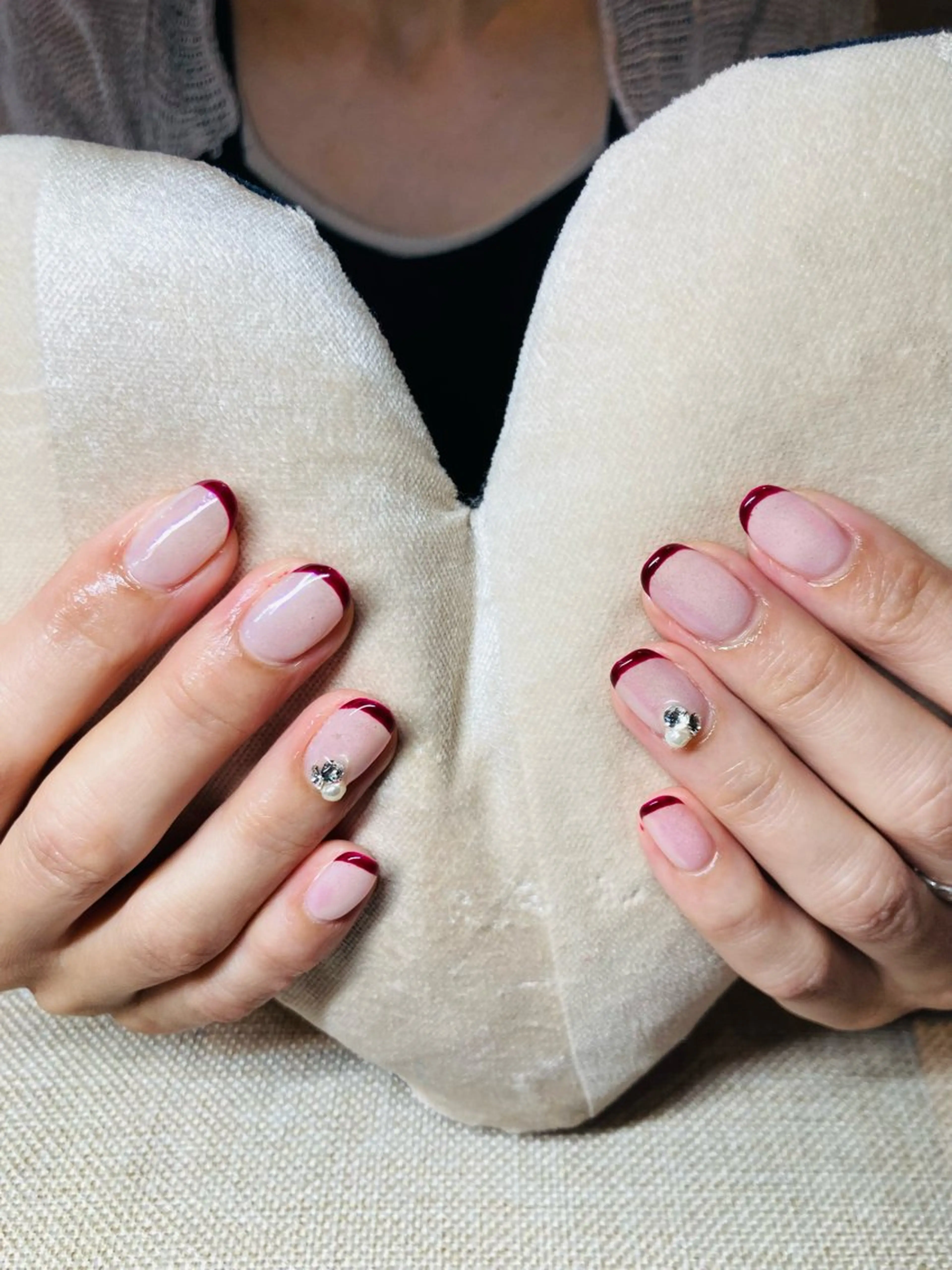 ネイル ECLAT エクラ所属・寺山 千鶴のネイルデザイン