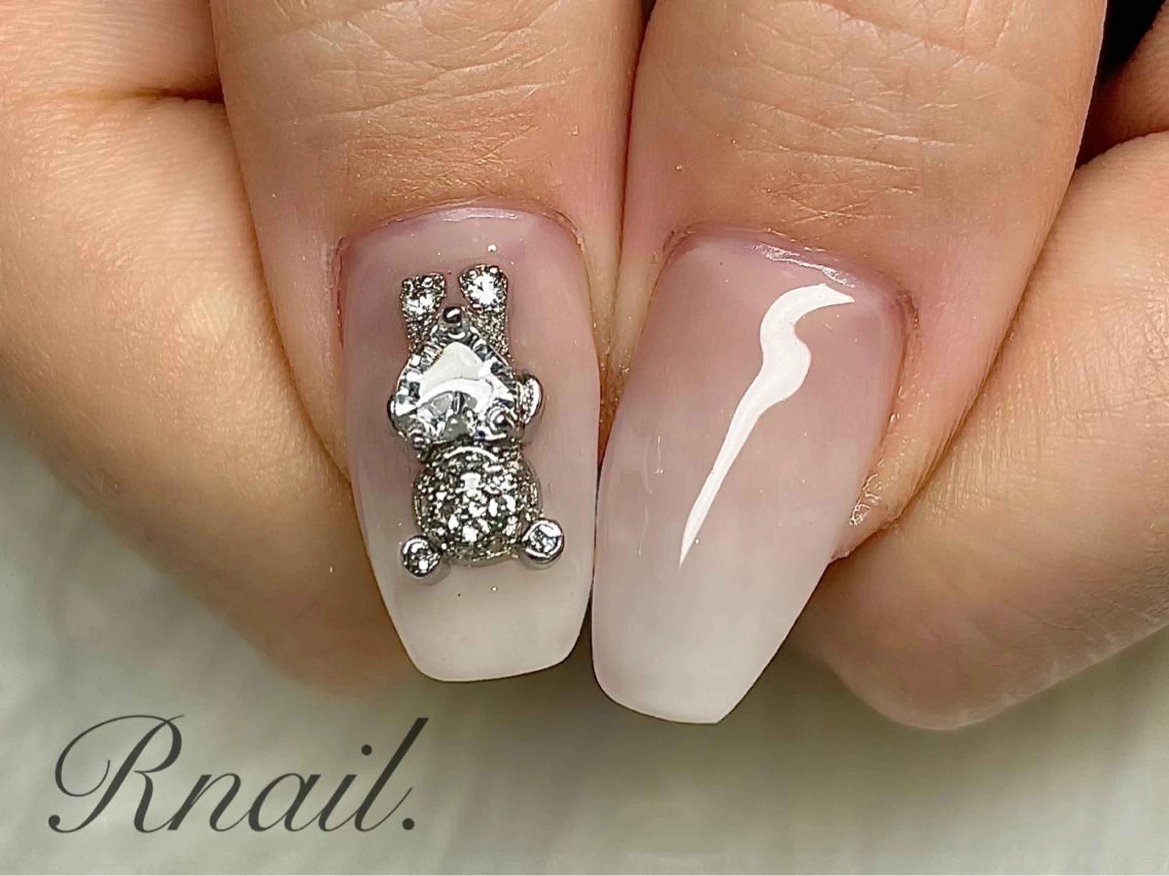 ネイル R nail.のネイルデザイン