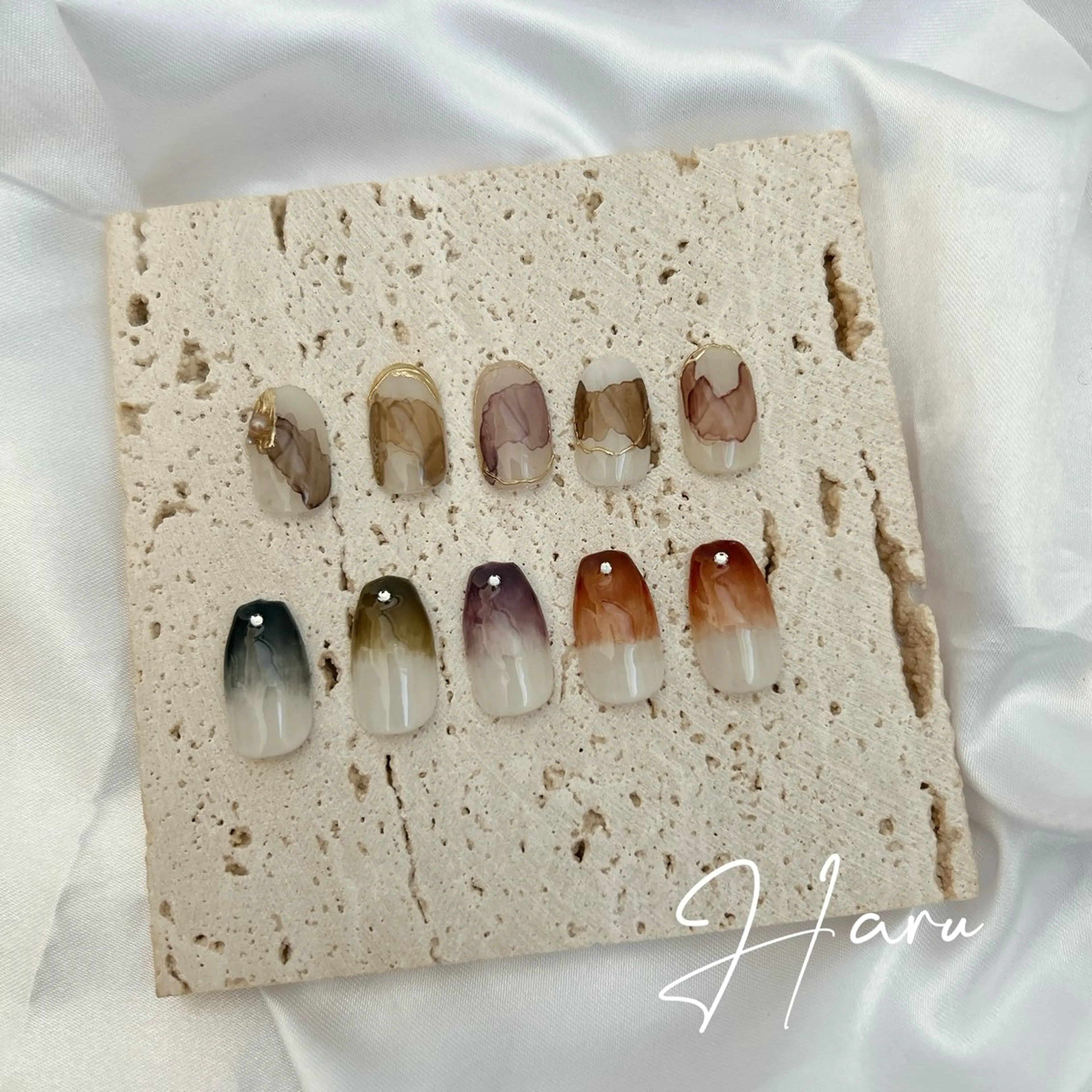 ネイル マグネットネイル ワンカラーネイル Haru .mのネイルデザイン