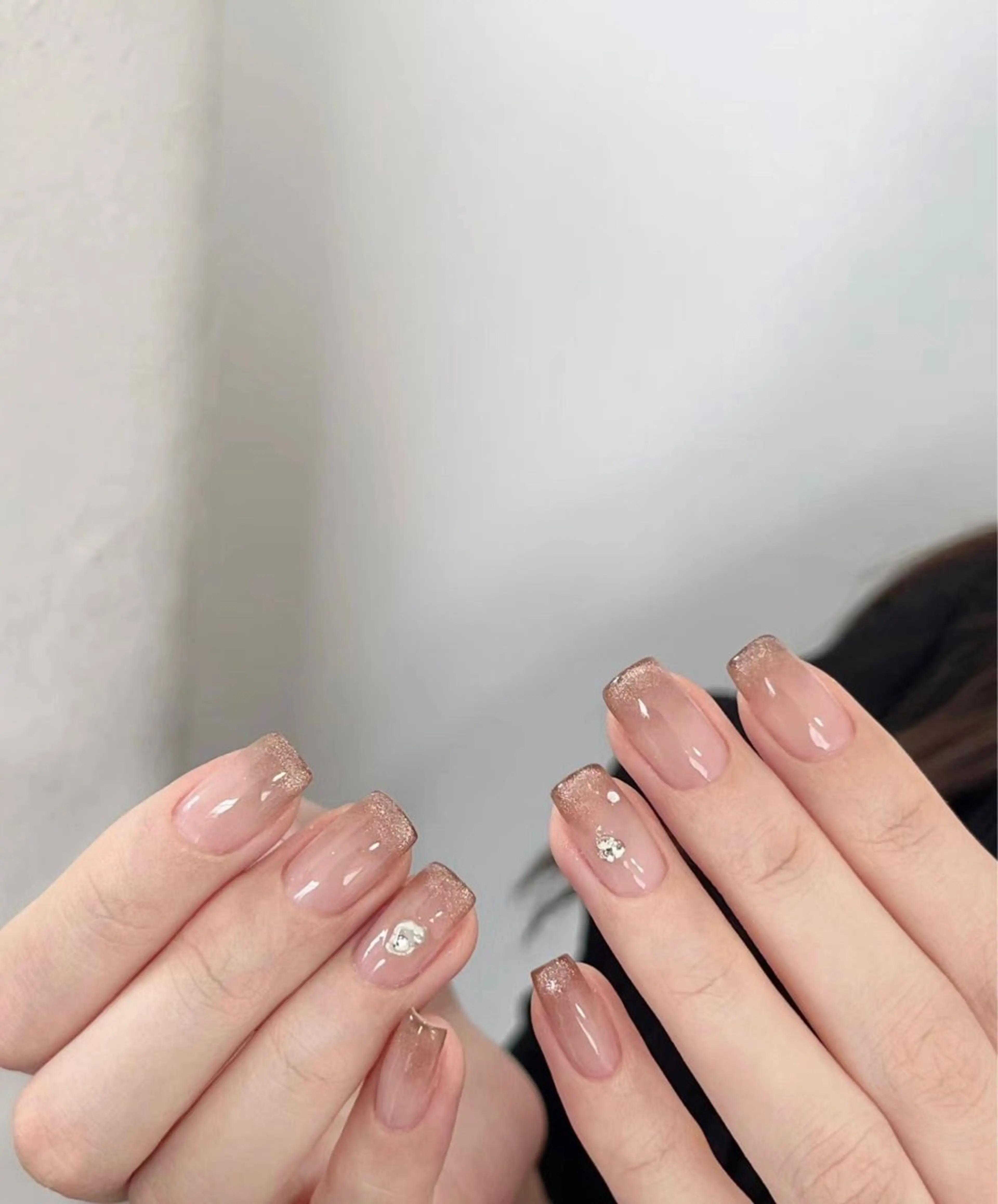 ネイル ハンドネイル フットネイル ハンドケア More Glam渋谷店のネイルデザイン