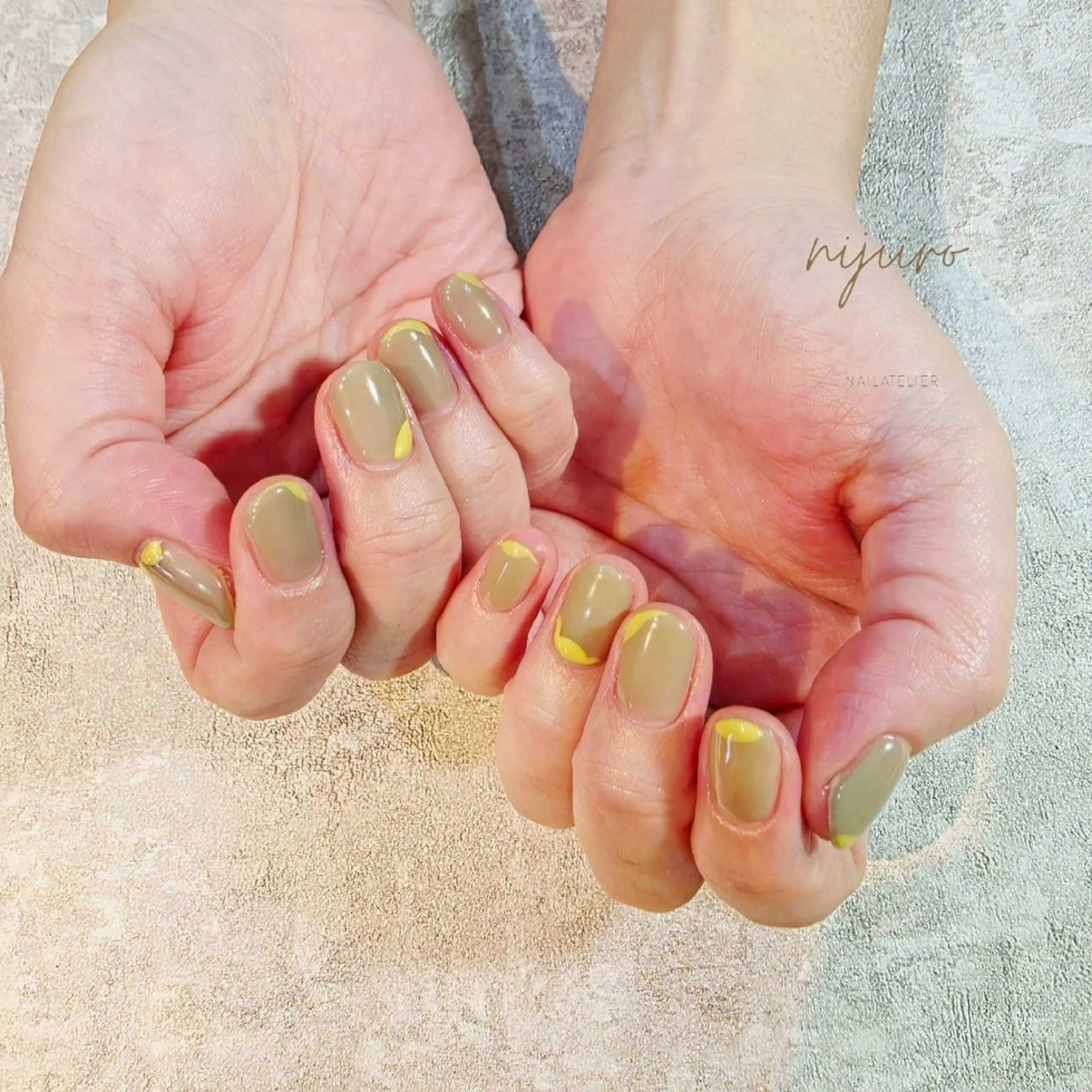 ネイル ハンドネイル nailatelier nijiiro.所属・nijiiro🌈 サトウのネイルデザイン