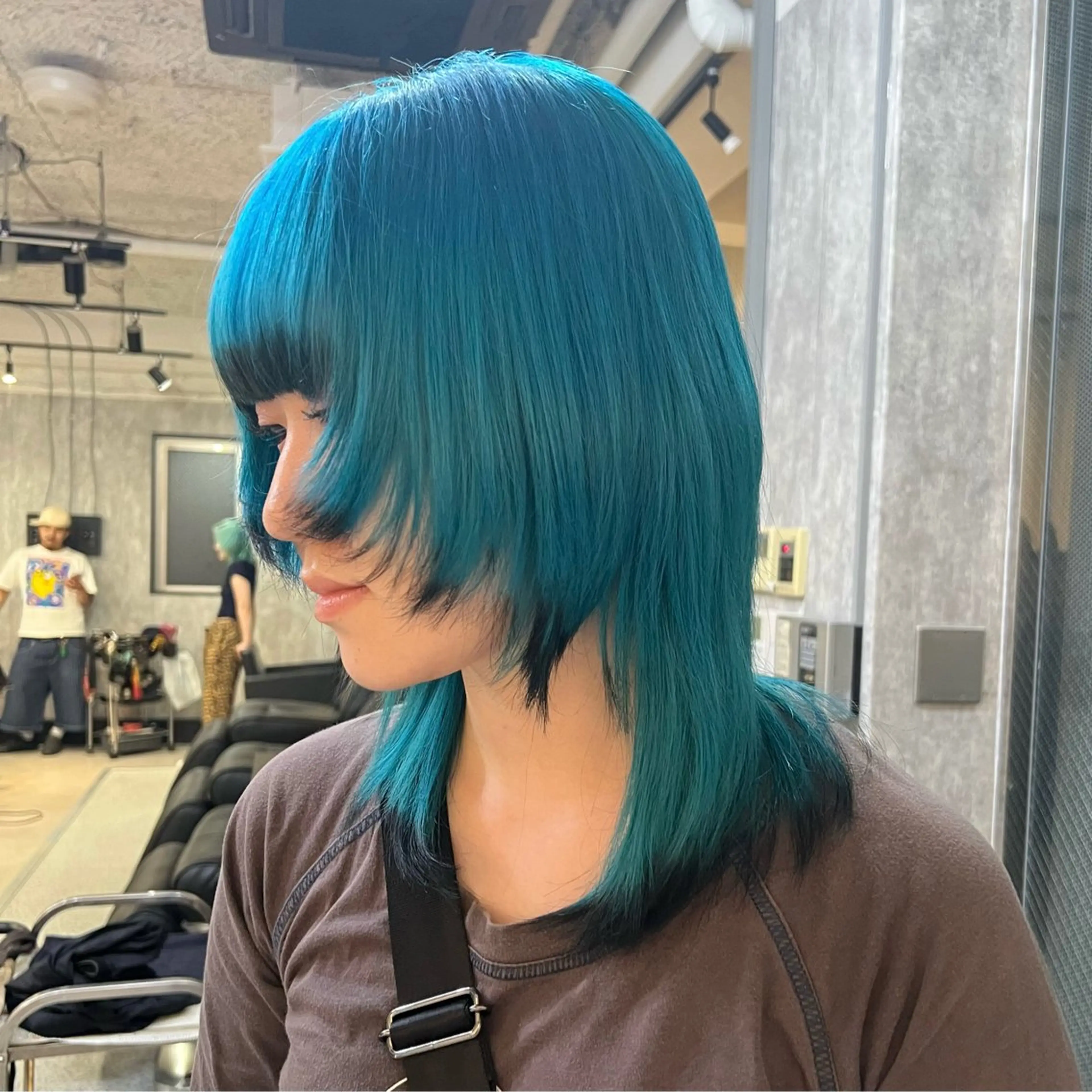 ミディアム TIDEHAIR SHIHOのヘアスタイル