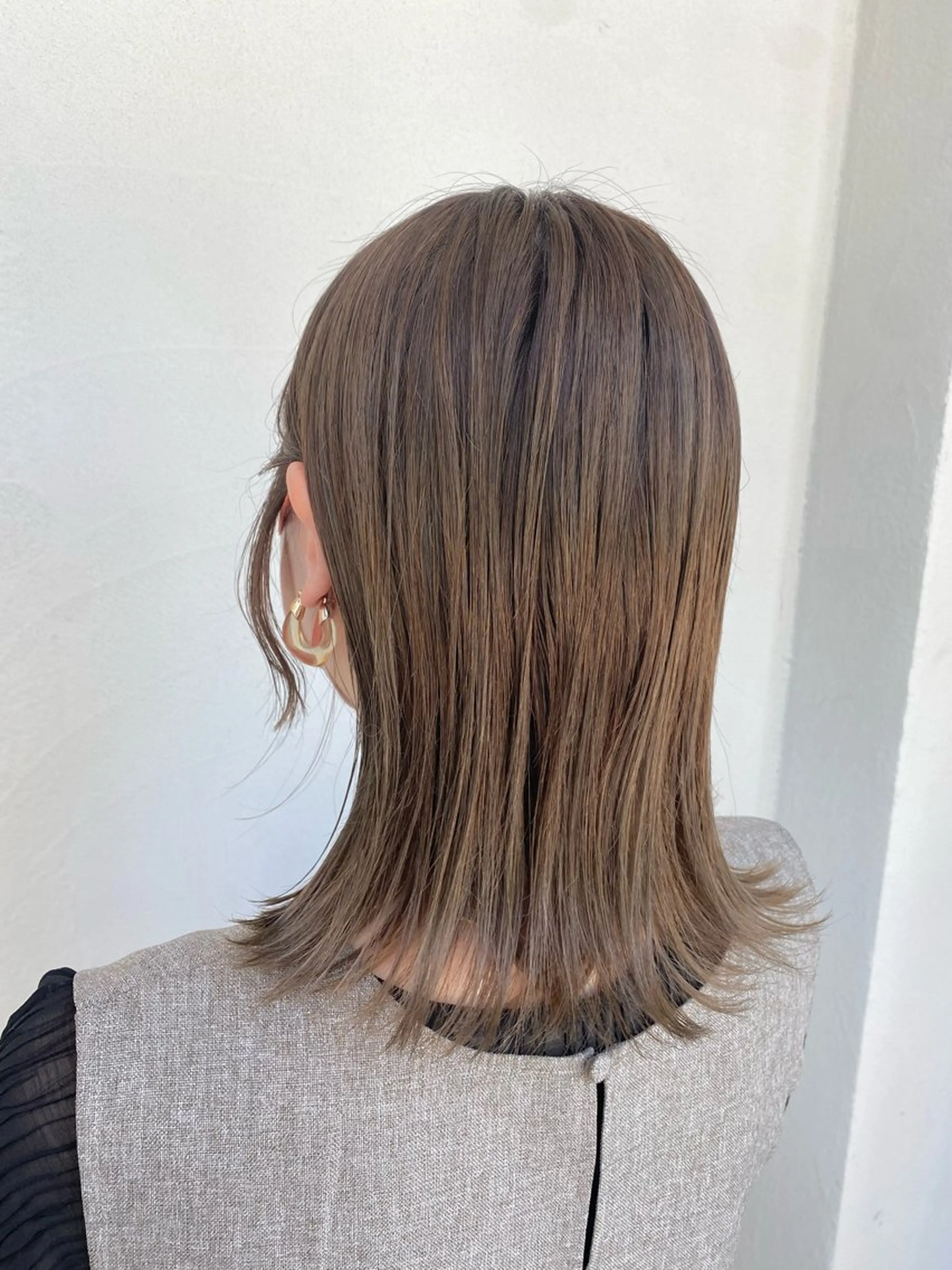 カラー 透明感カラー ハイライトカラー ete  by LILIA.所属・カットモデル募集中✨ てらだこういち🌟のヘアスタイル