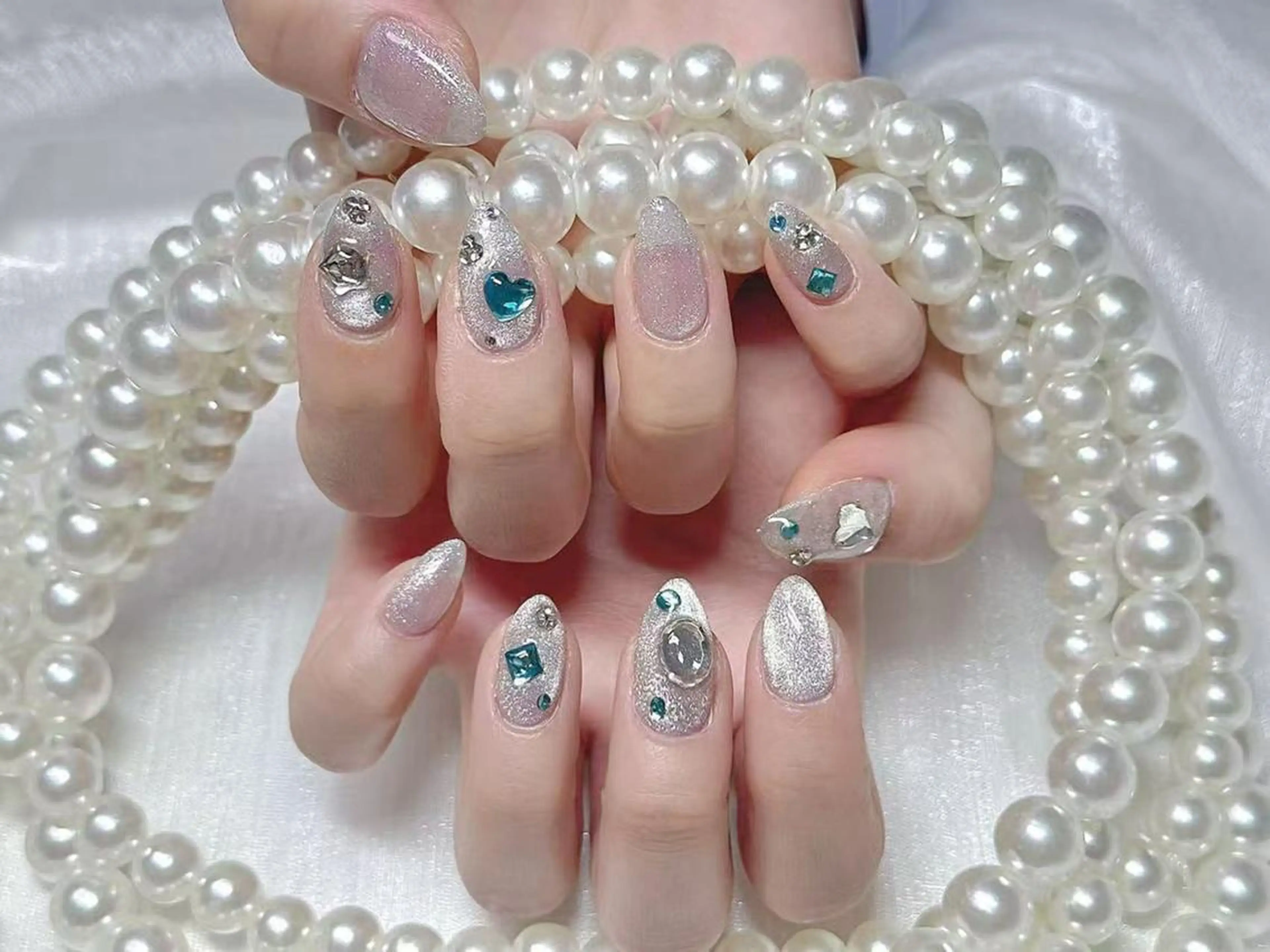 ネイル アートネイル クリアネイル 成人式 長さ出し フラッシュネイル ハンドネイル Ru na🍳のネイルデザイン