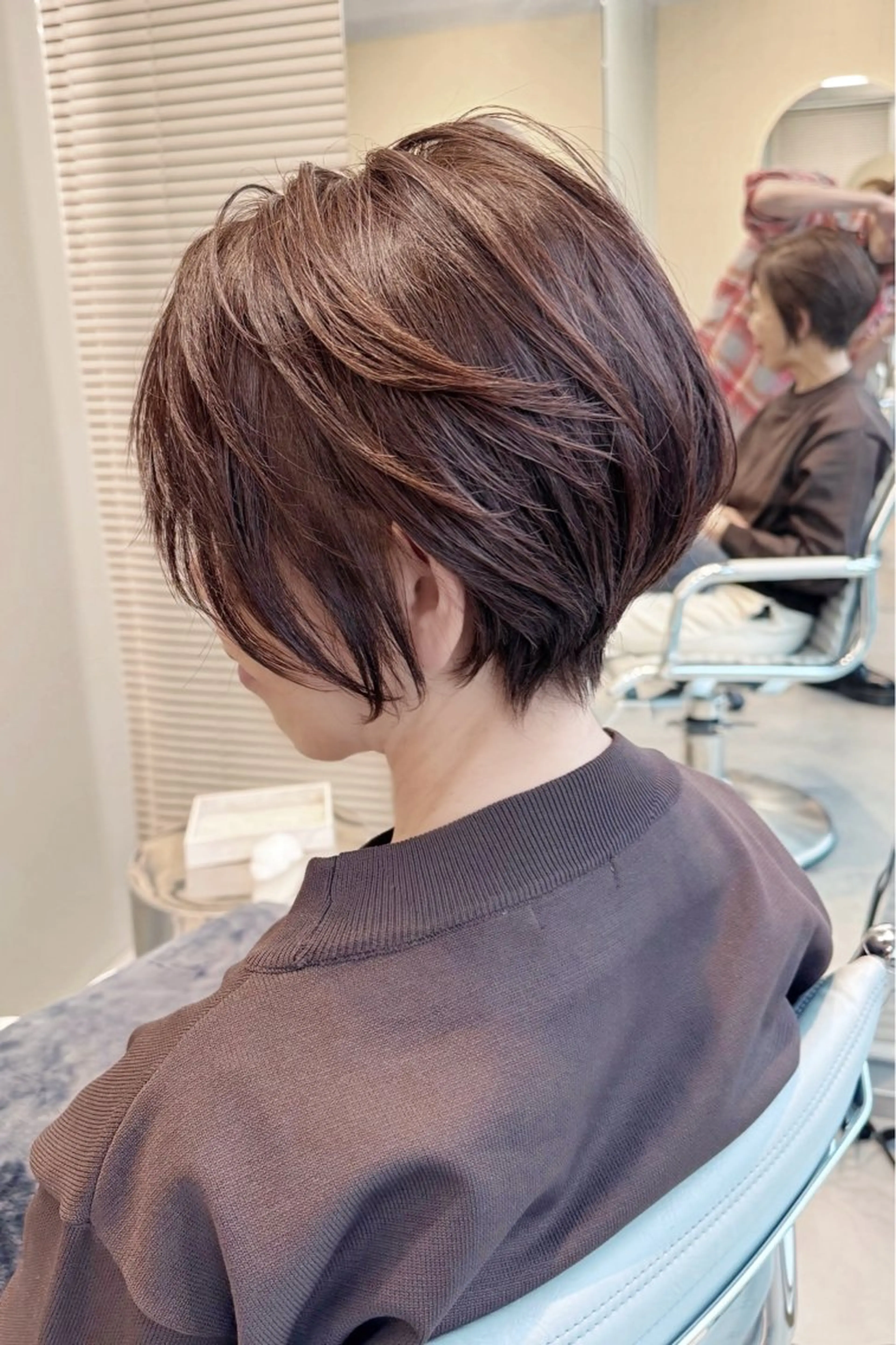 ショート 美才治 秀欣 (ビサイジ ヒデキ)のヘアスタイル