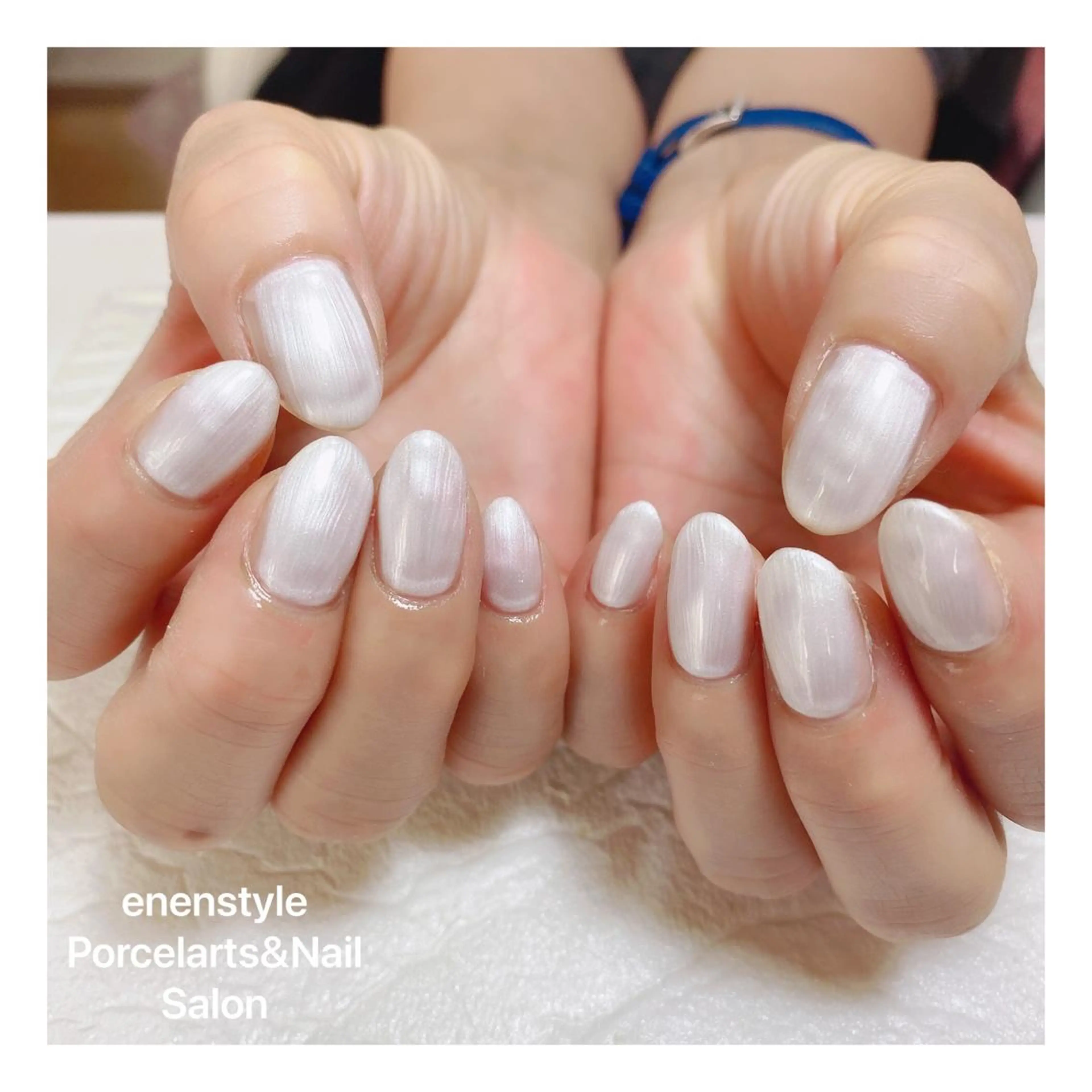 ショート ネイル 👑enen style👑のネイルデザイン