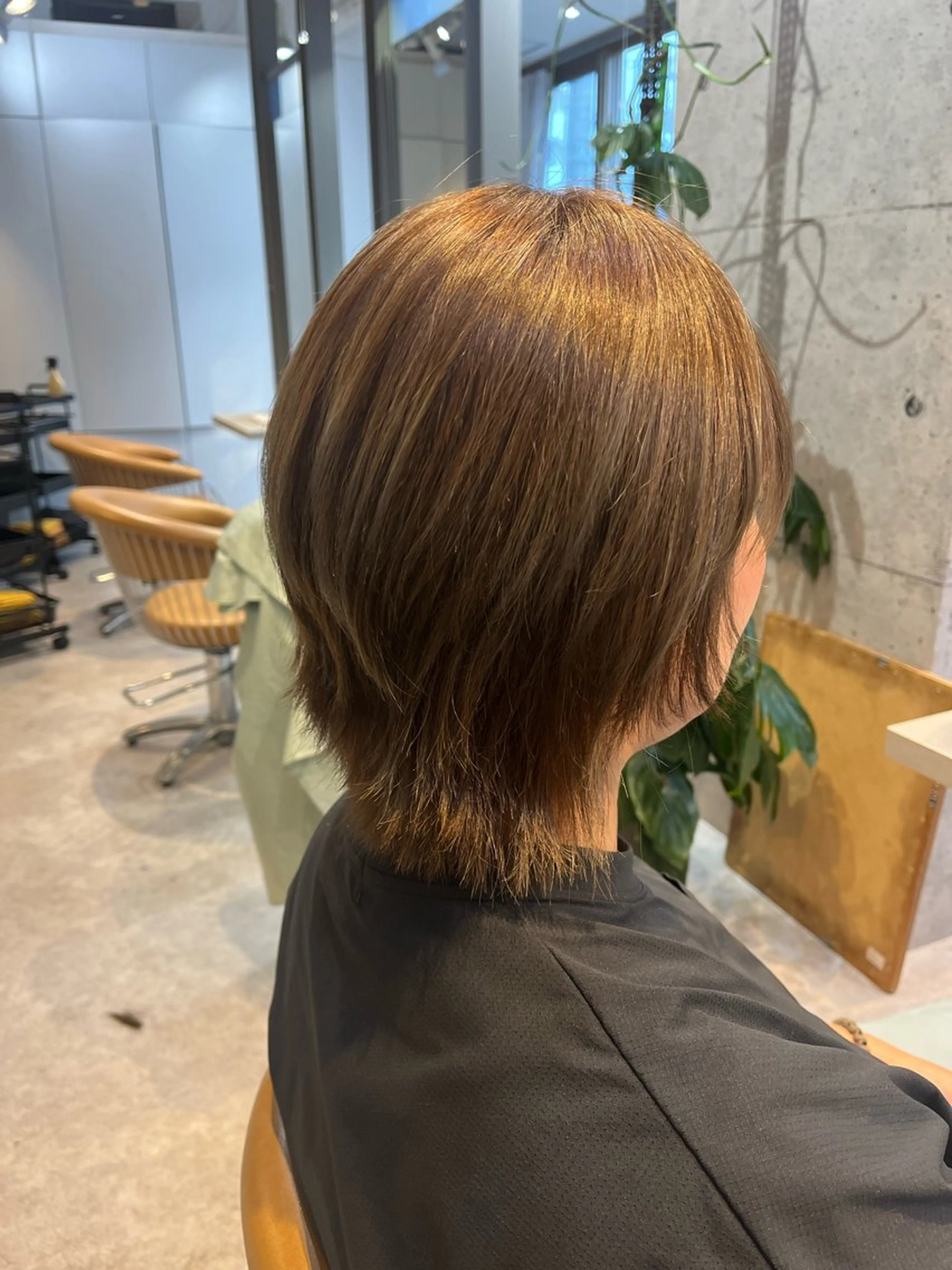 ミディアム カラー カット ヘアカラー 縮毛矯正 うしだ かおるのヘアスタイル