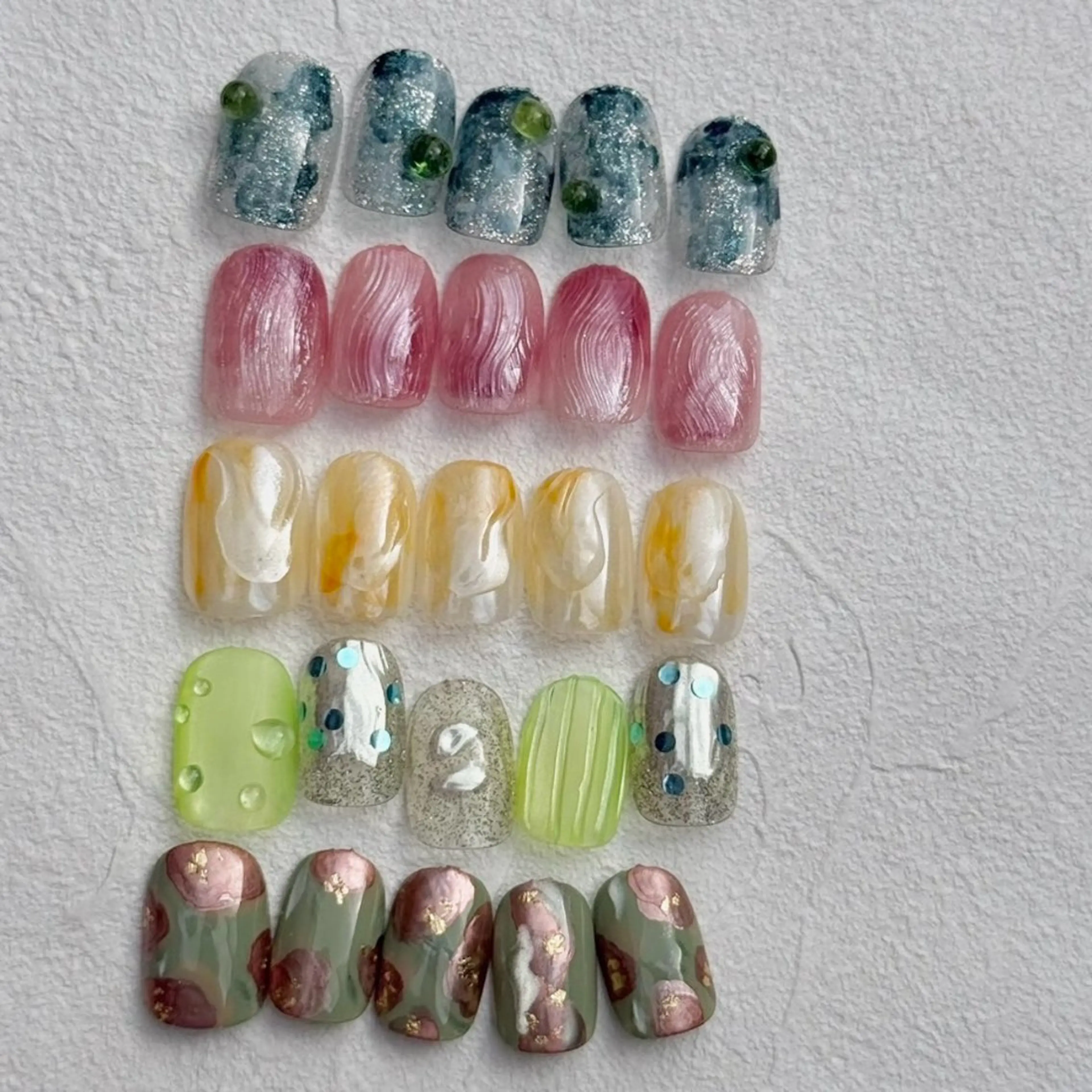 [𝐡𝐚𝐧𝐝]迷ったらこれ✨️┊︎こだわりニュアンス定額デザインの写真