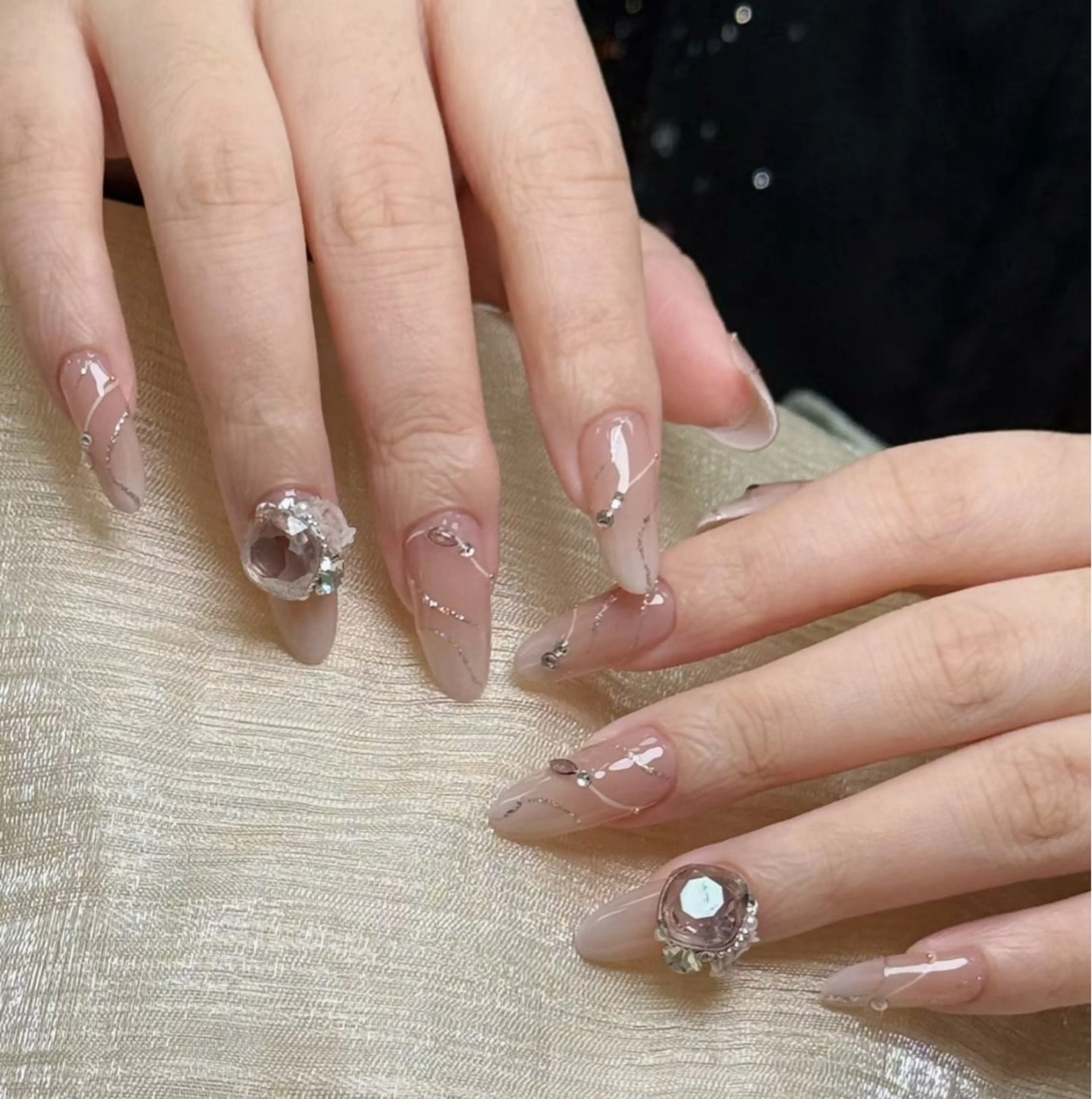 ネイル KIKI Nail所属・yolo ネイルのネイルデザイン