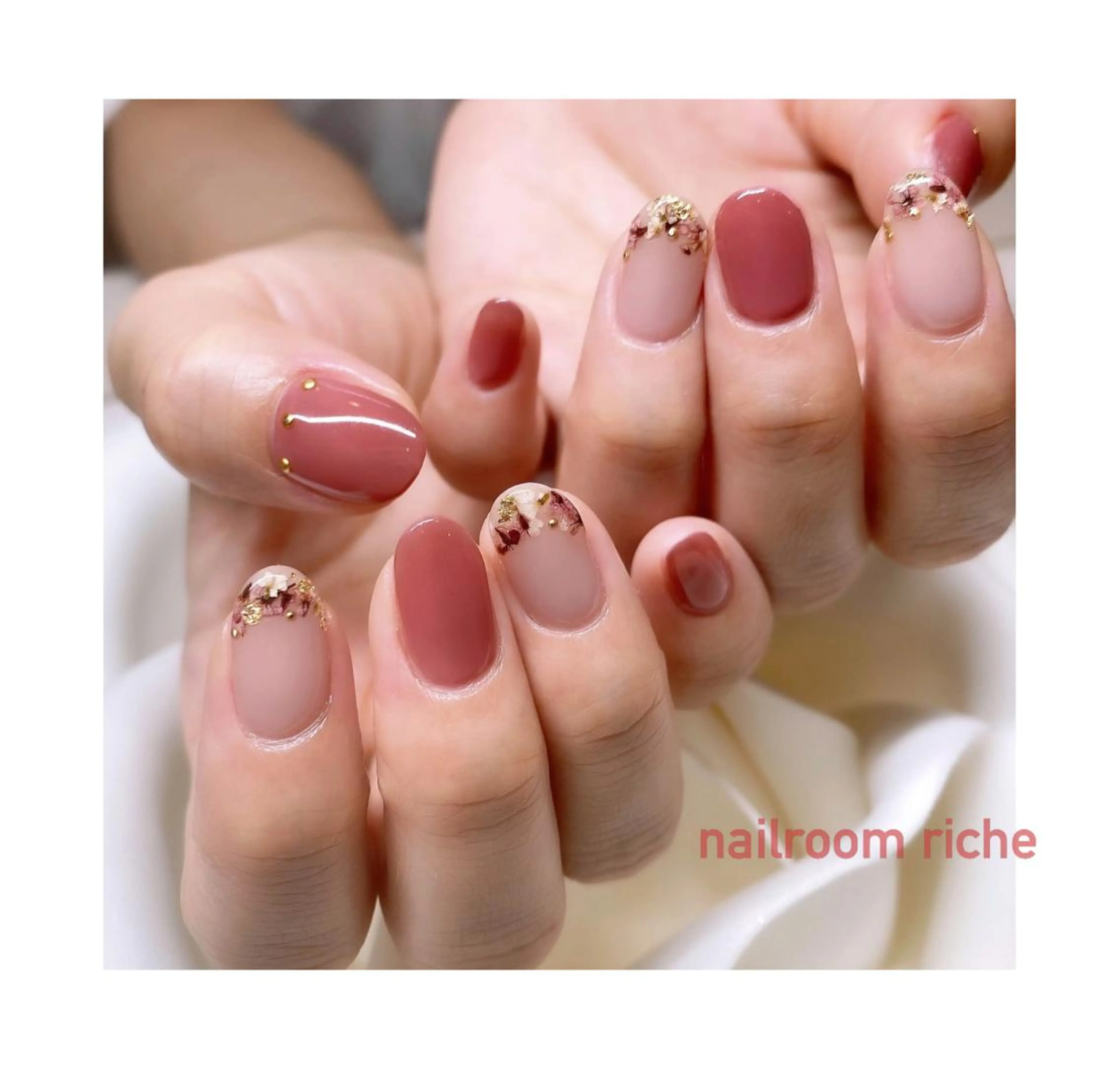ネイル ハンドネイル nailroom richeのネイルデザイン