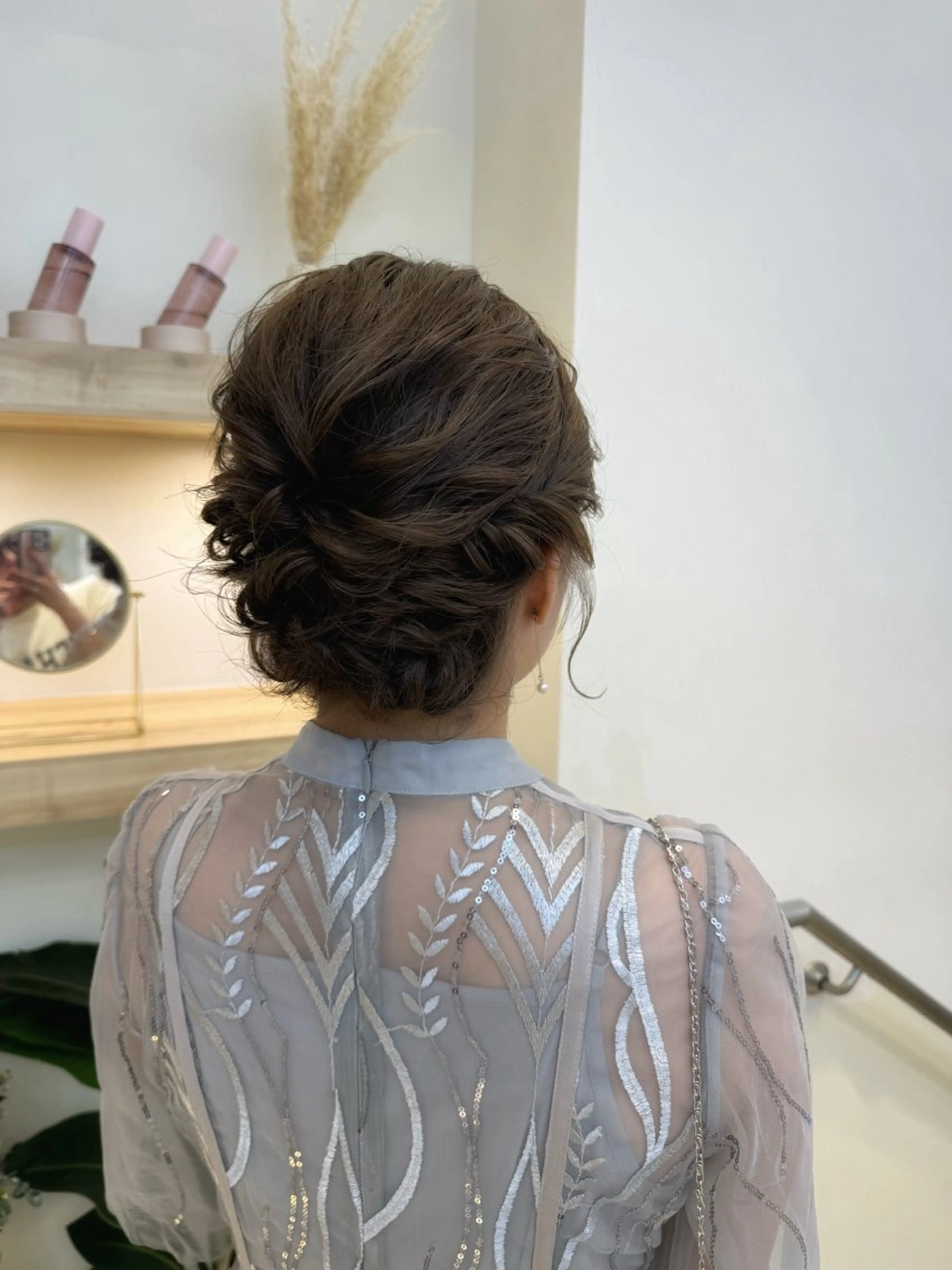 ミディアム ヘアセット apish aoyama所属・武 愛子の眉毛・アイブロウイメージ