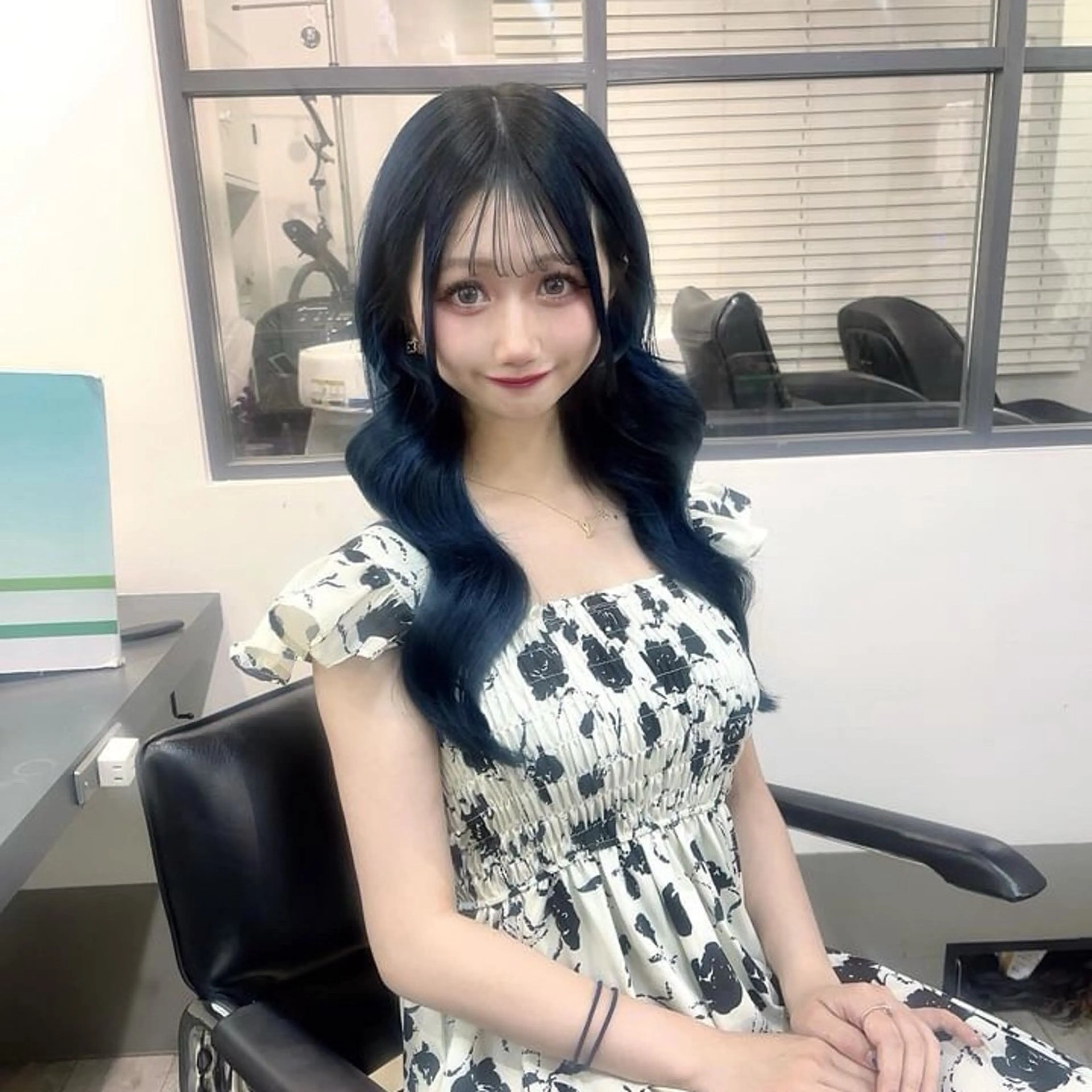 ロング プルエクステ エクステ 🌈レイヤー×髪質改 善TR🌈タツヒコのヘアスタイル