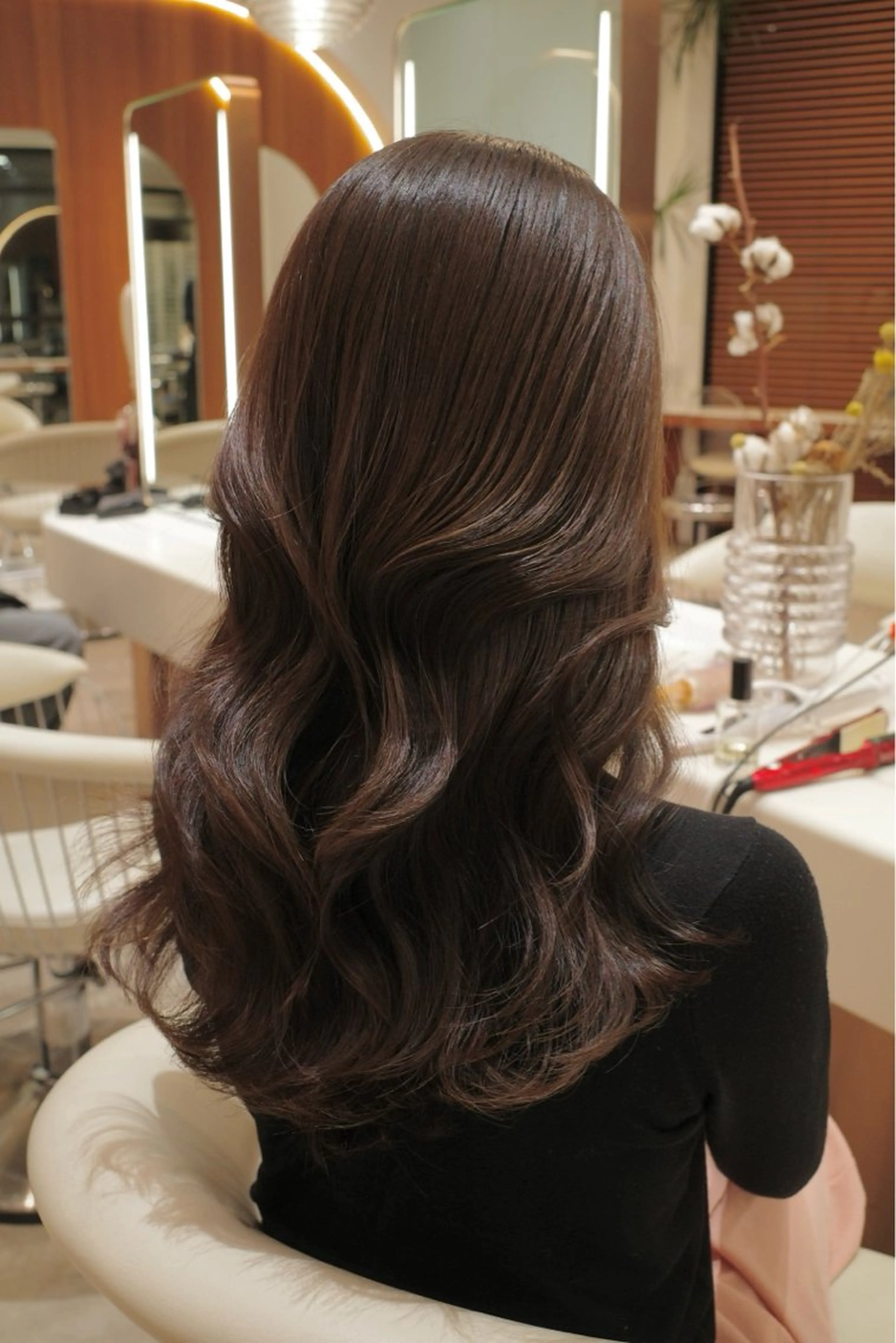 ロング カラー ブリーチ 透明感カラー ブリーチなしカラー 韓国風ヘア レイヤーカット カット ヘアカラー トリートメント ヘアセット 韓国レイヤー🇰🇷 韓国研修◎渋谷カイトのヘアスタイル