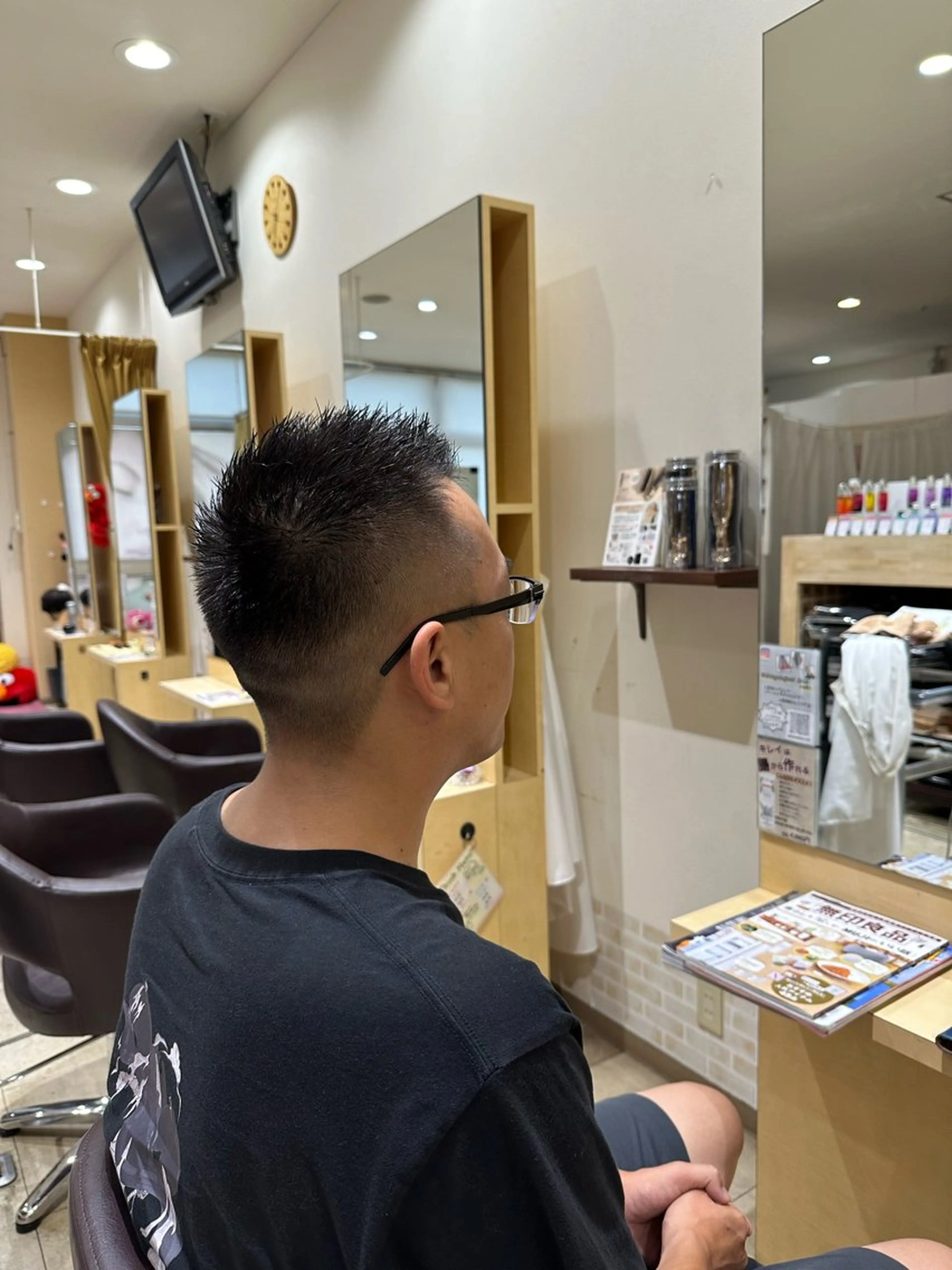 ショート 中川 卓のヘアスタイル