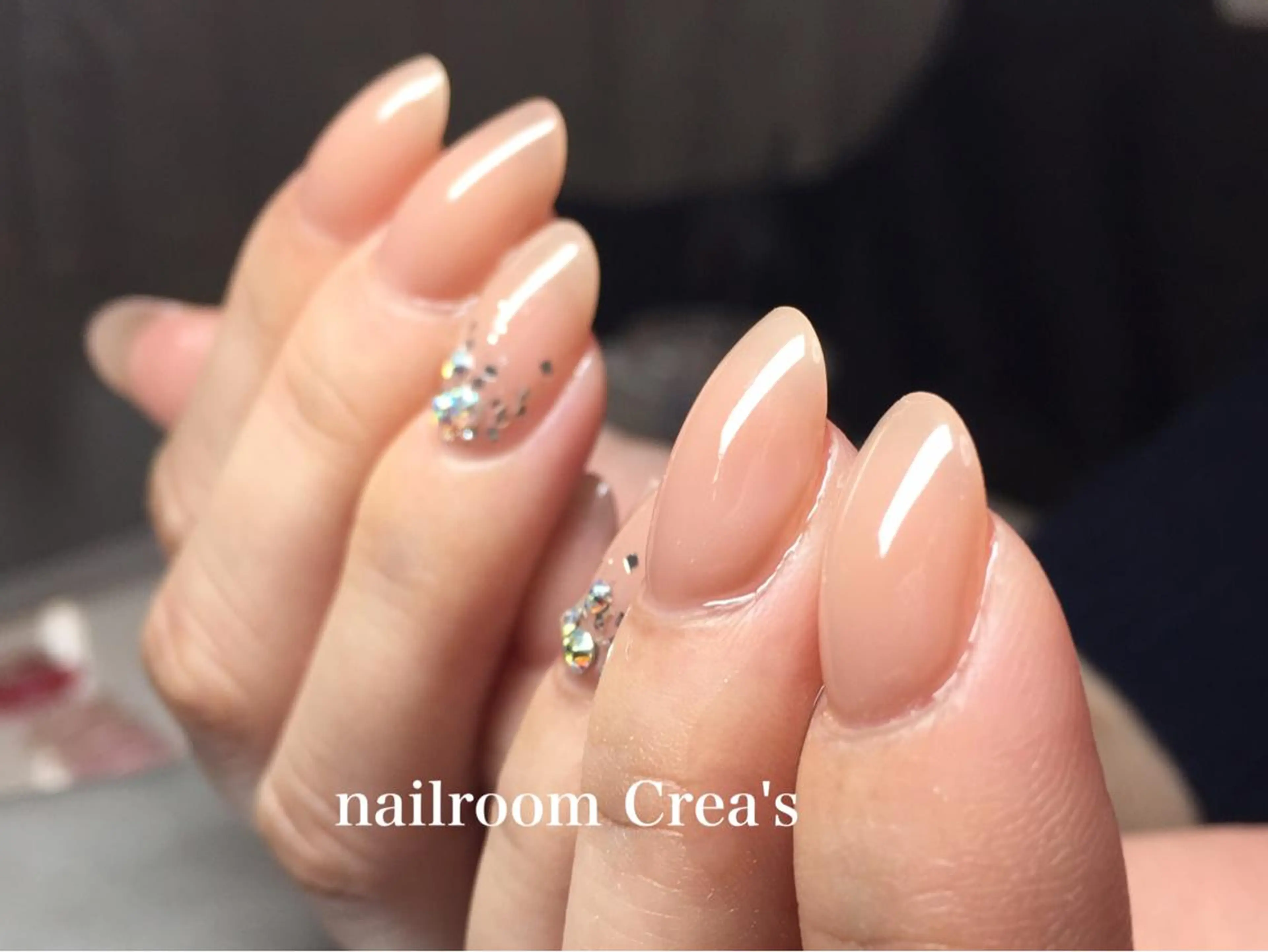 ネイル アートネイル ジェルネイル ワンカラーネイル ストーンネイル nailroom Crea'sのネイルデザイン
